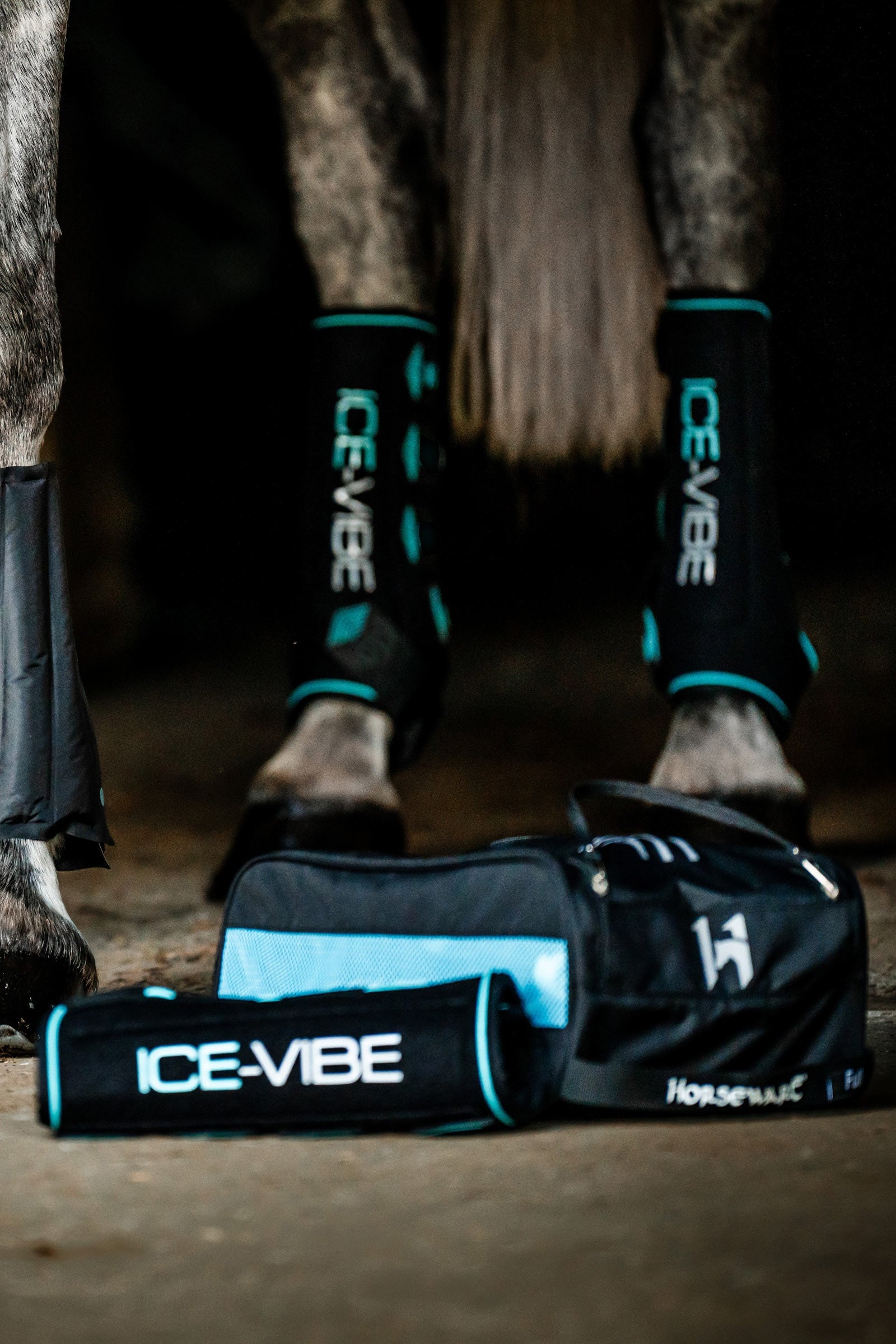 Horseware Ice-Vibe kølegamascher med vibration (par) Leg Protection & Hoof Protection for Horses