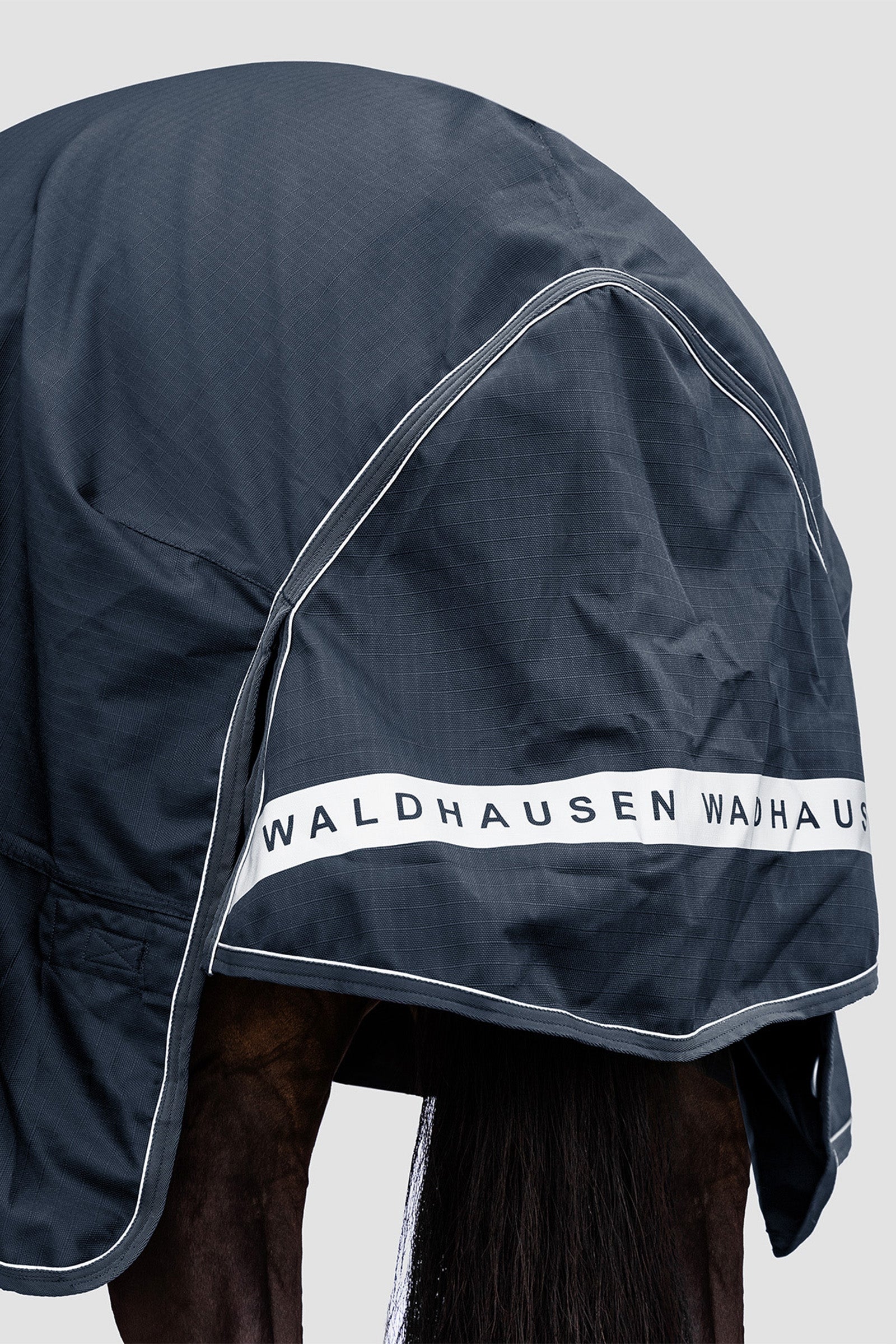 Waldhausen Outdoor Rug Scandic High Neck 100 g Horse Rugs