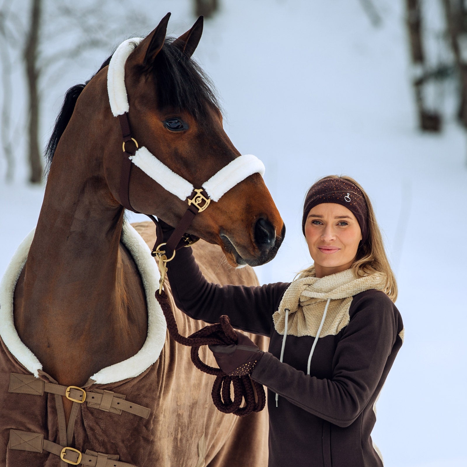 Horze Lincoln Halter with Fur Halters & Leads