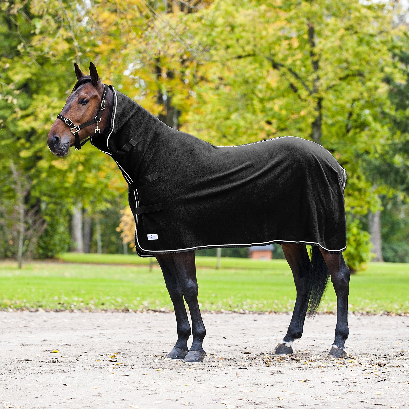 Finntack Leiedekken med høy nakke, fleece Hestedækken
