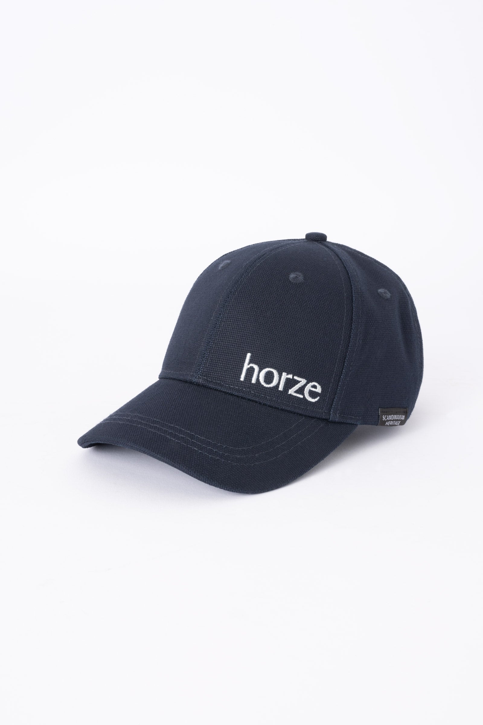 Horze kasket med flaglogo. Accessories