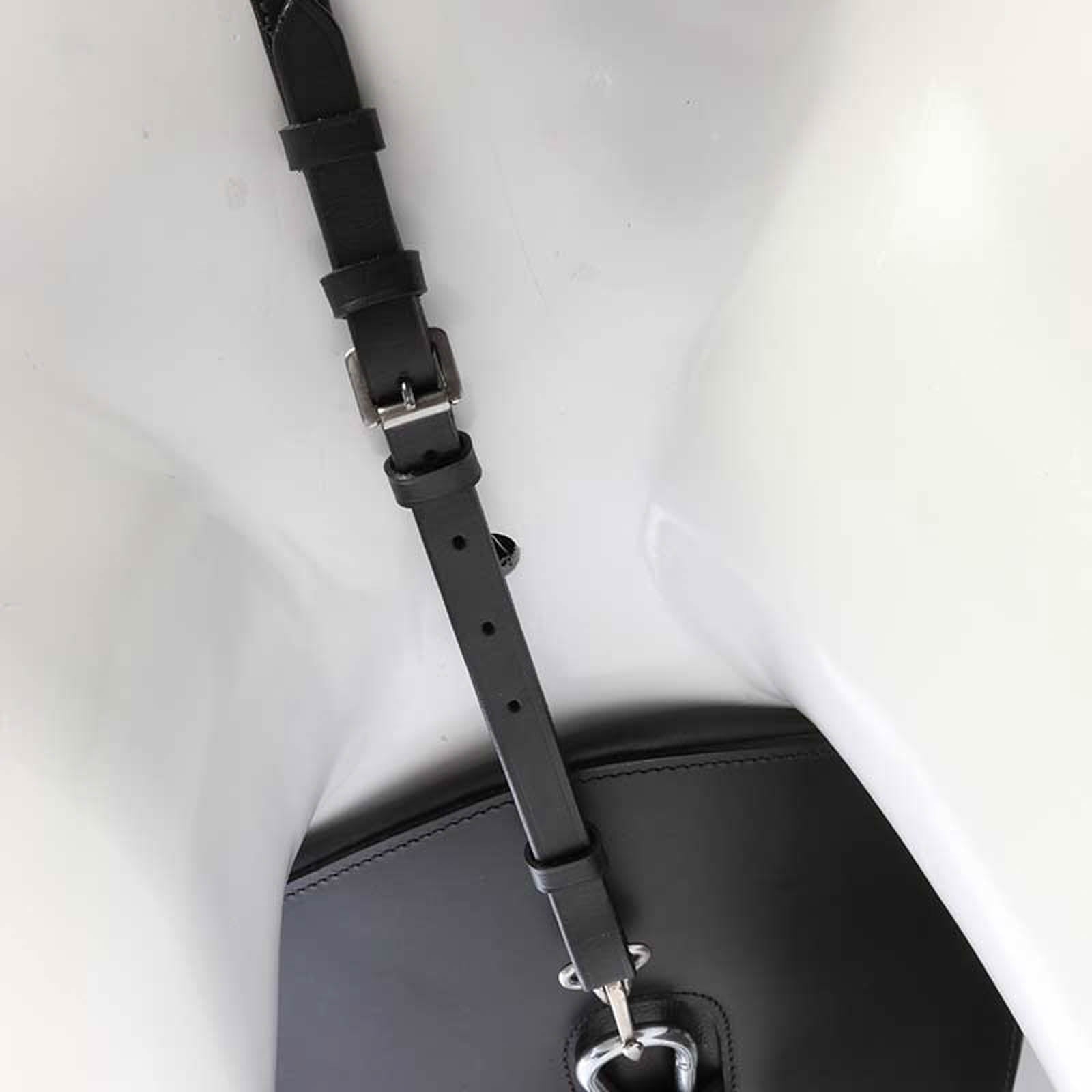 Kavalkade V-Shape Breastplate Bridles & Reins