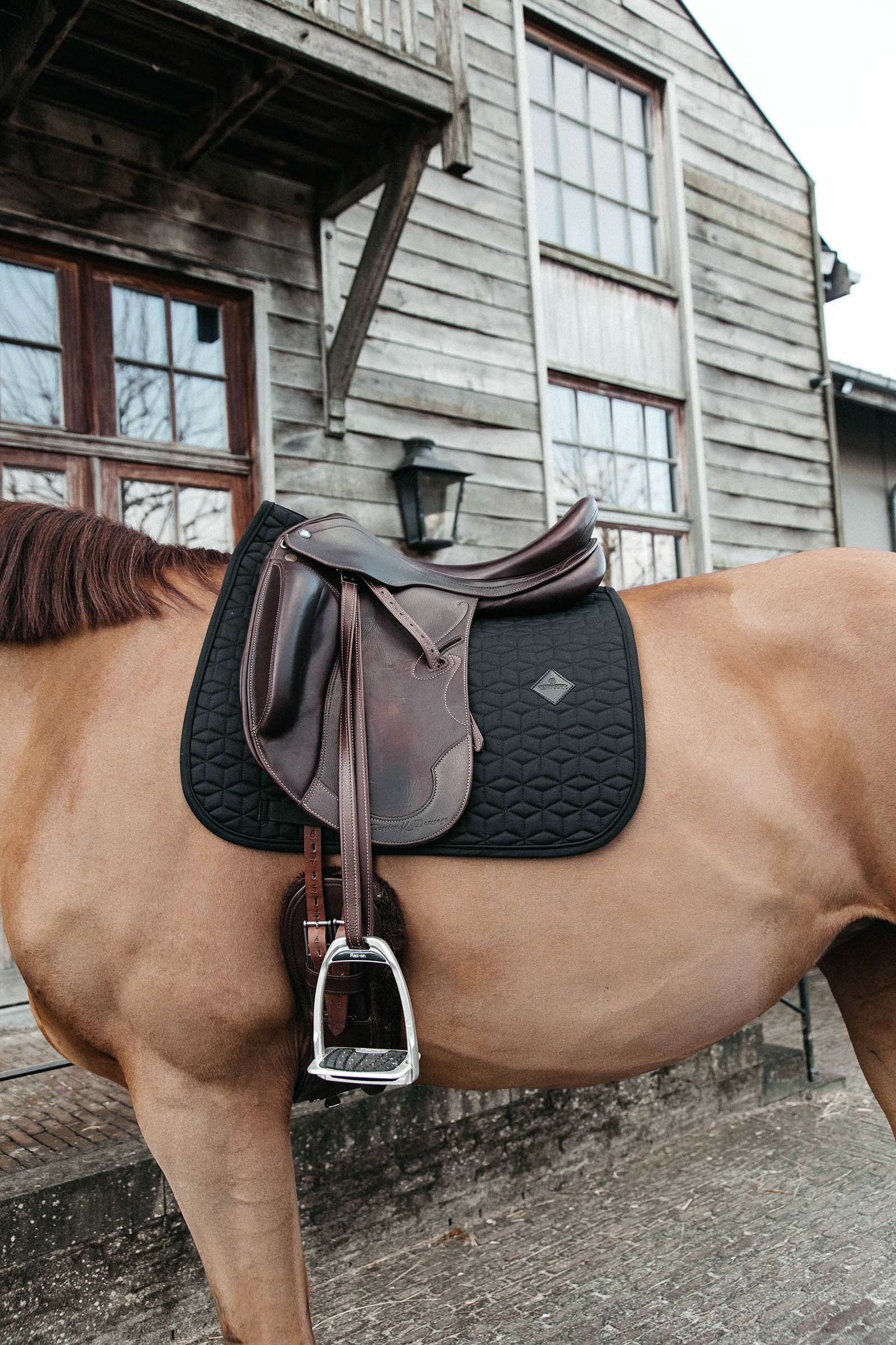 Kentucky Horsewear Kentucky Saddle Pad Basic Dressage Saddle Pad Sadelunderlag