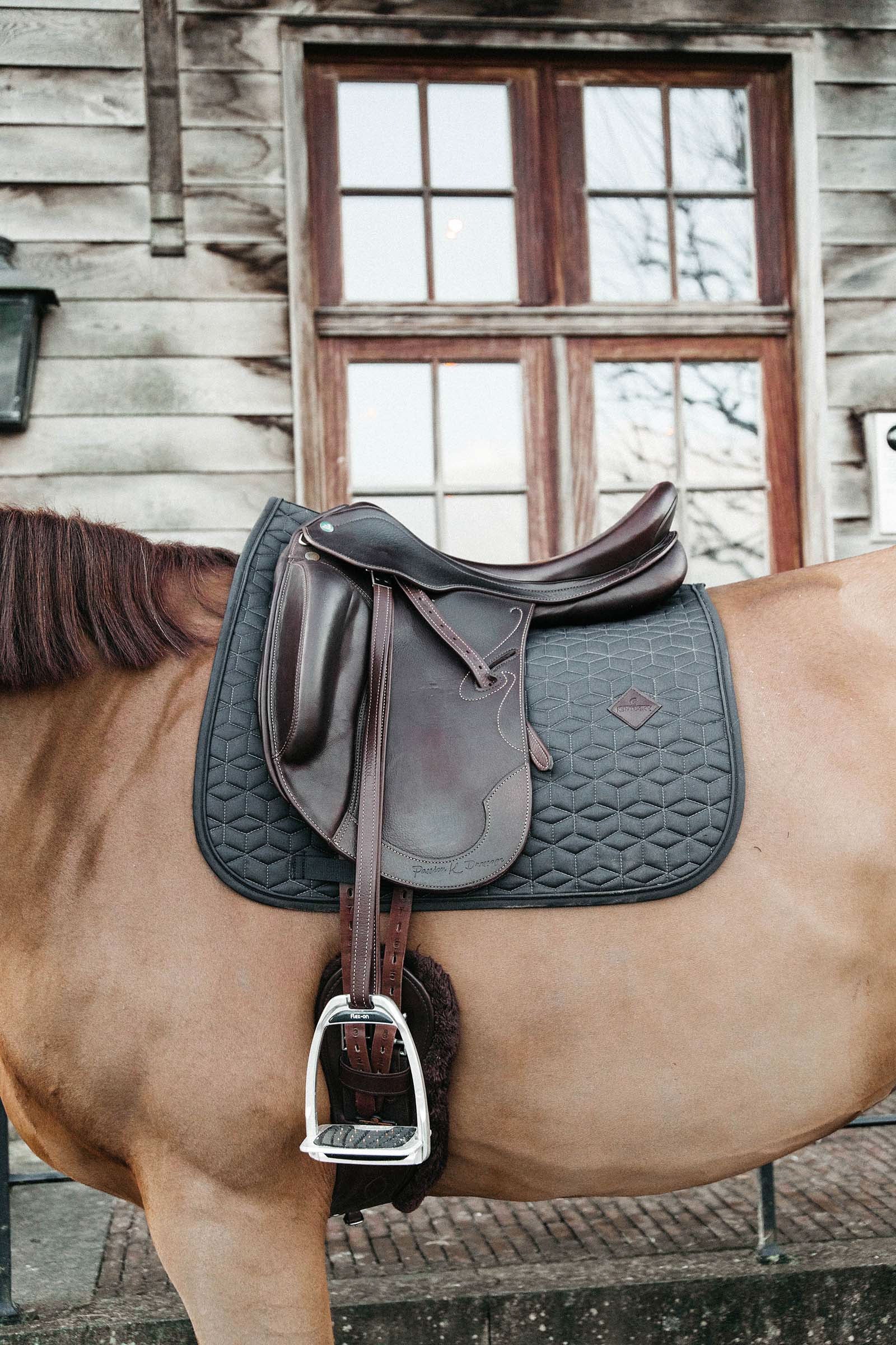 Kentucky Horsewear Kentucky Saddle Pad Basic Dressage Saddle Pad Sadelunderlag