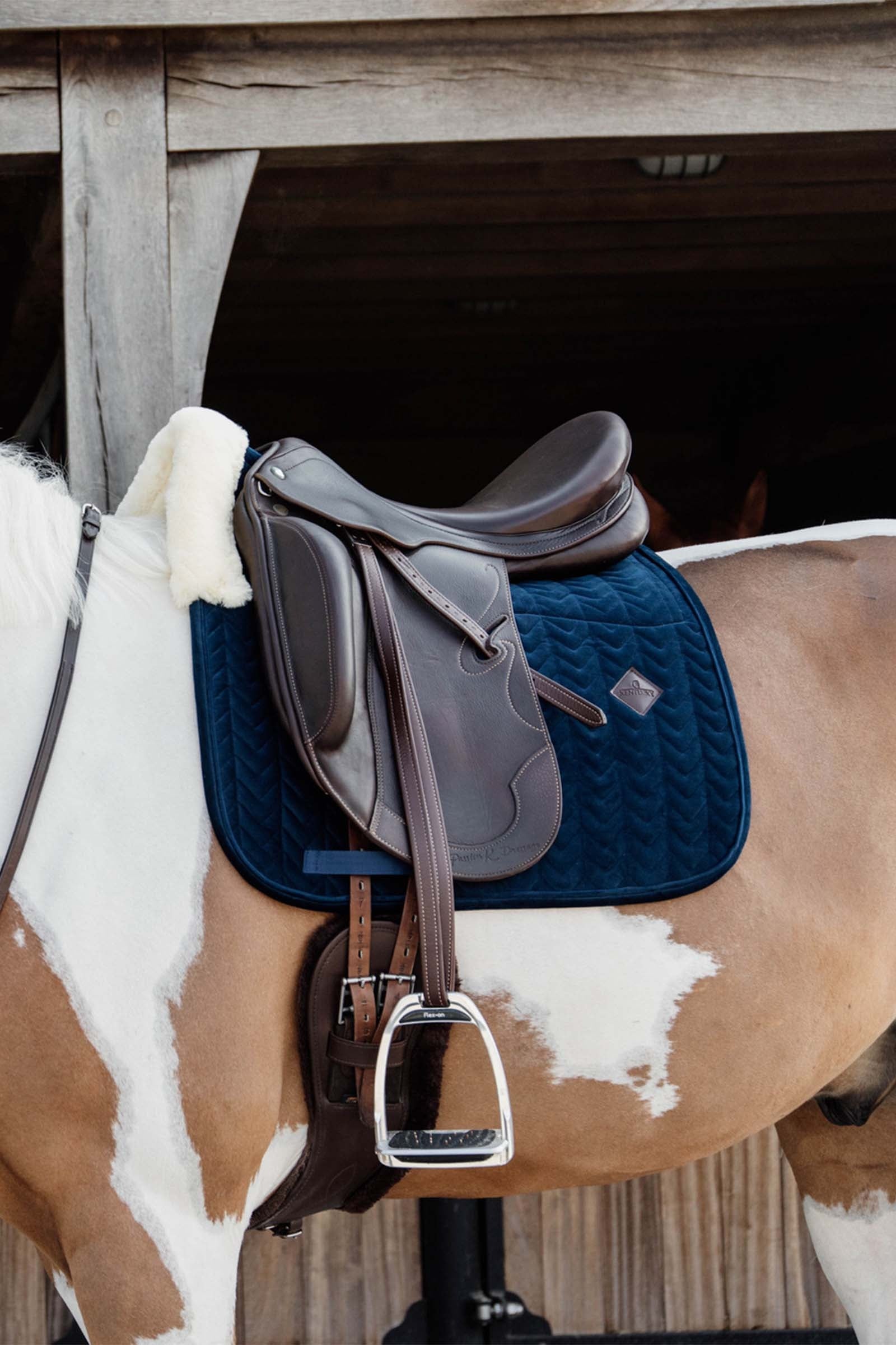 Kentucky Horsewear Velvet Skin Friendly Dressage Saddle pad Saddle Pads