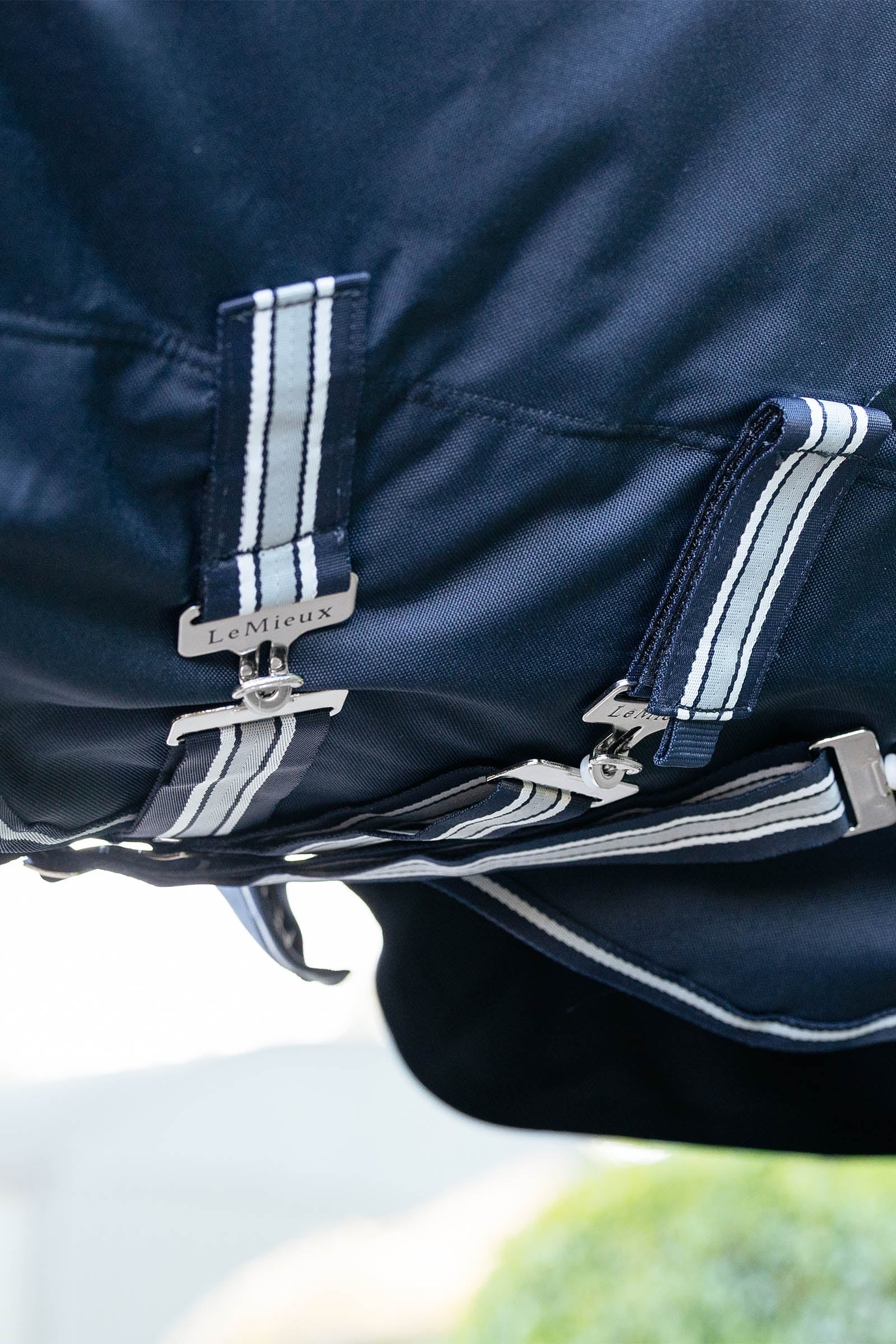 LeMieux Arika Storm-Tek Rug With Detachable Neck, 200 g Horse Rugs