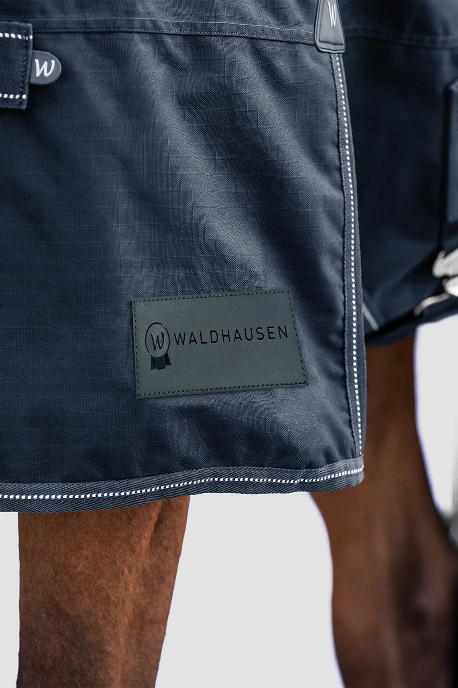 Waldhausen Arctic Outdoor Rug With High Neck, 100 g Horse Rugs