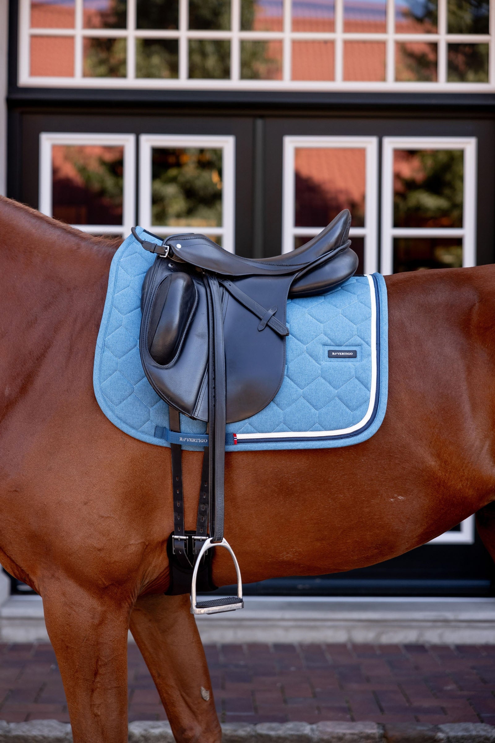 B Vertigo High Altitude Dressage Pad Saddle Pads