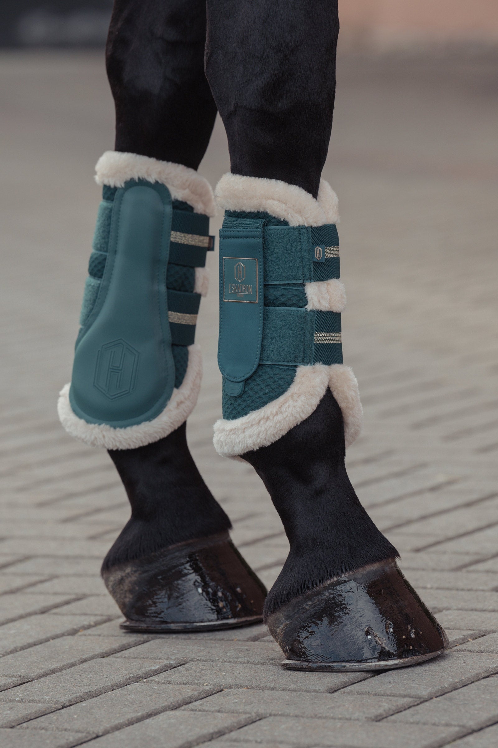 Eskadron Heritage AW24 Mesh Faux Fur Tendon Boots Leg Protection & Hoof Protection for Horses