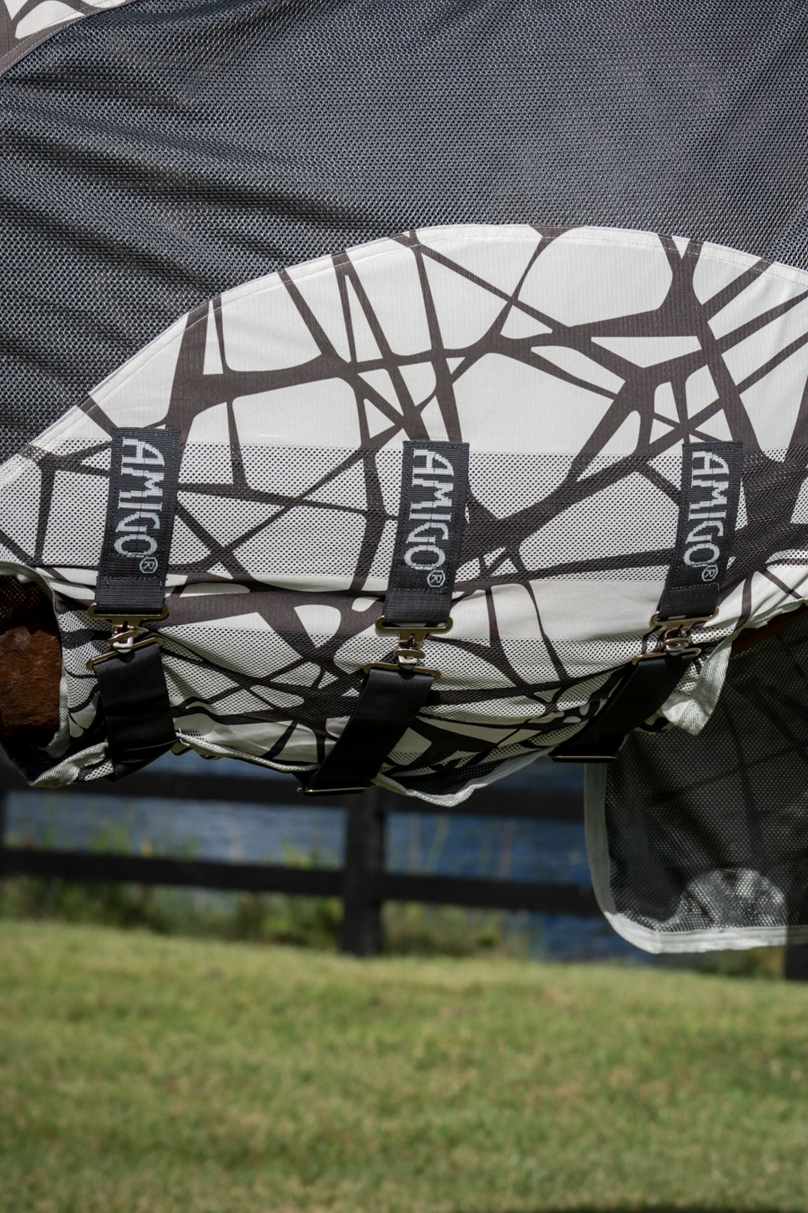 Horseware Amigo CamoFly 3-in-1 Plus Horse Rugs