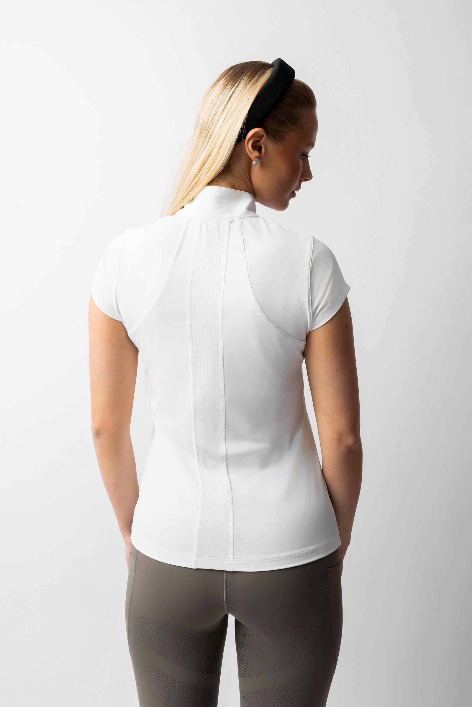 B Vertigo Joelle Women´s Training Shirt With Short Sleeves UPF 40+ Women’s Riding Clothing