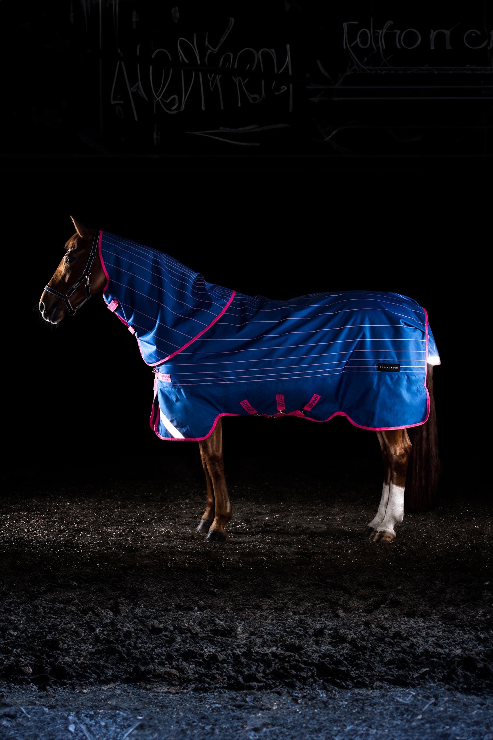 Horseware Amigo Bravo 12 Reflectech Plus udedækken med aftageligt halsstykke, 250g Hestedækken