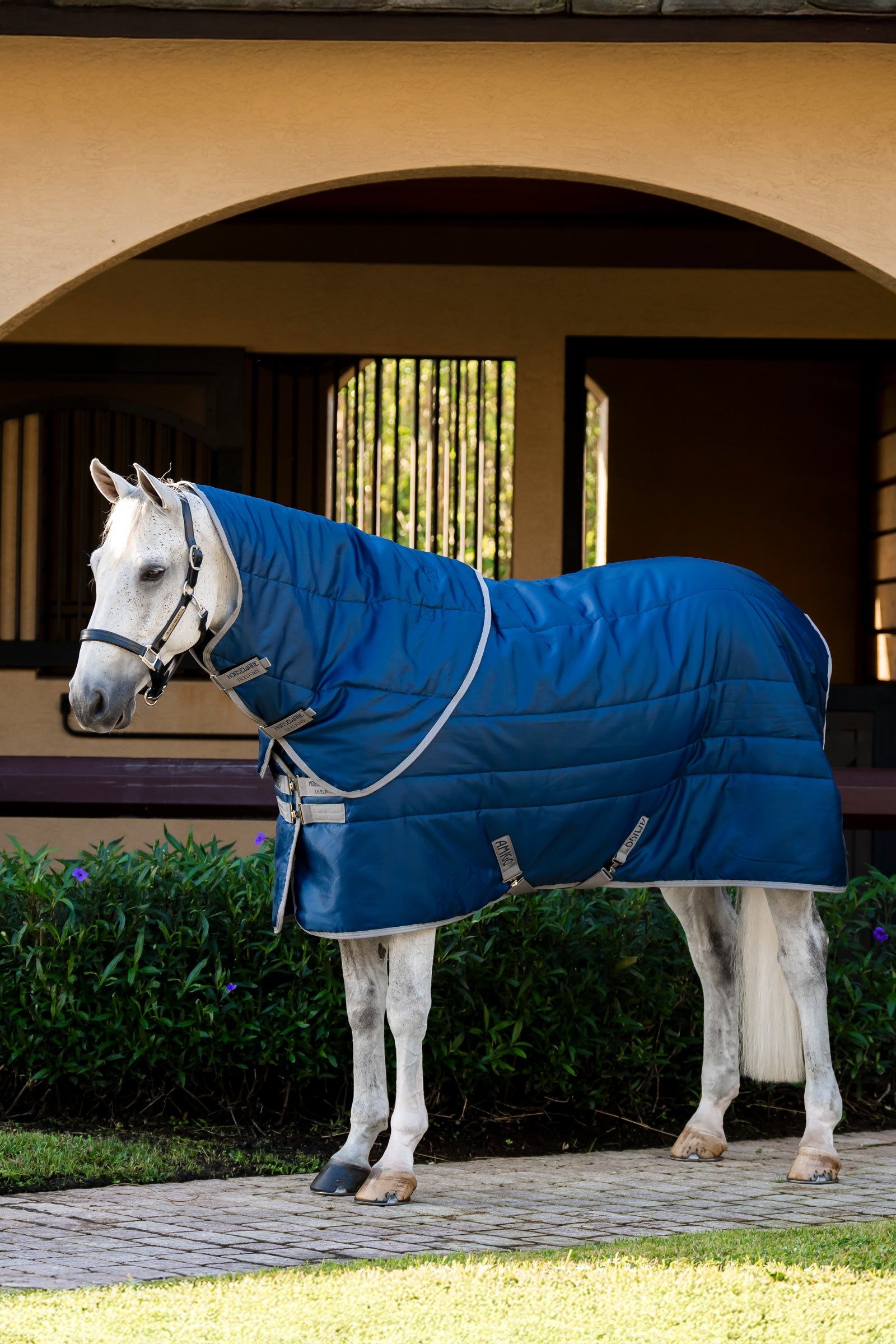 Horseware Amigo Ripstop Insulator Plus stalddækken, 350 g Hestedækken