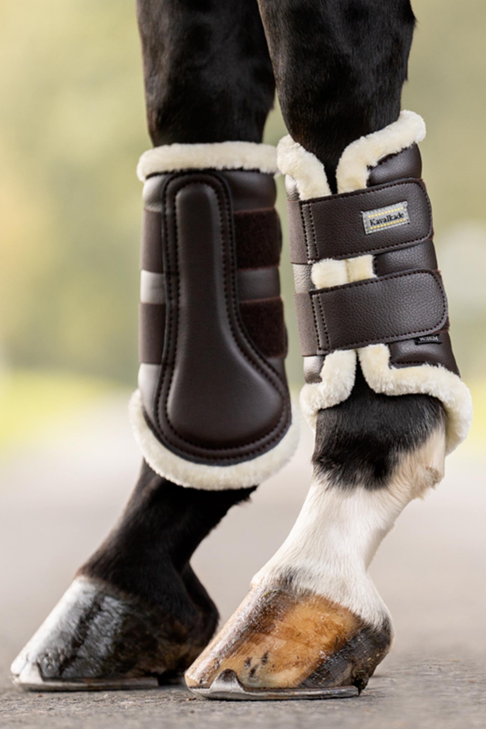 Kavalkade Anatomic Synthetic Leather Boots With Faux Fur Leg Protection & Hoof Protection for Horses