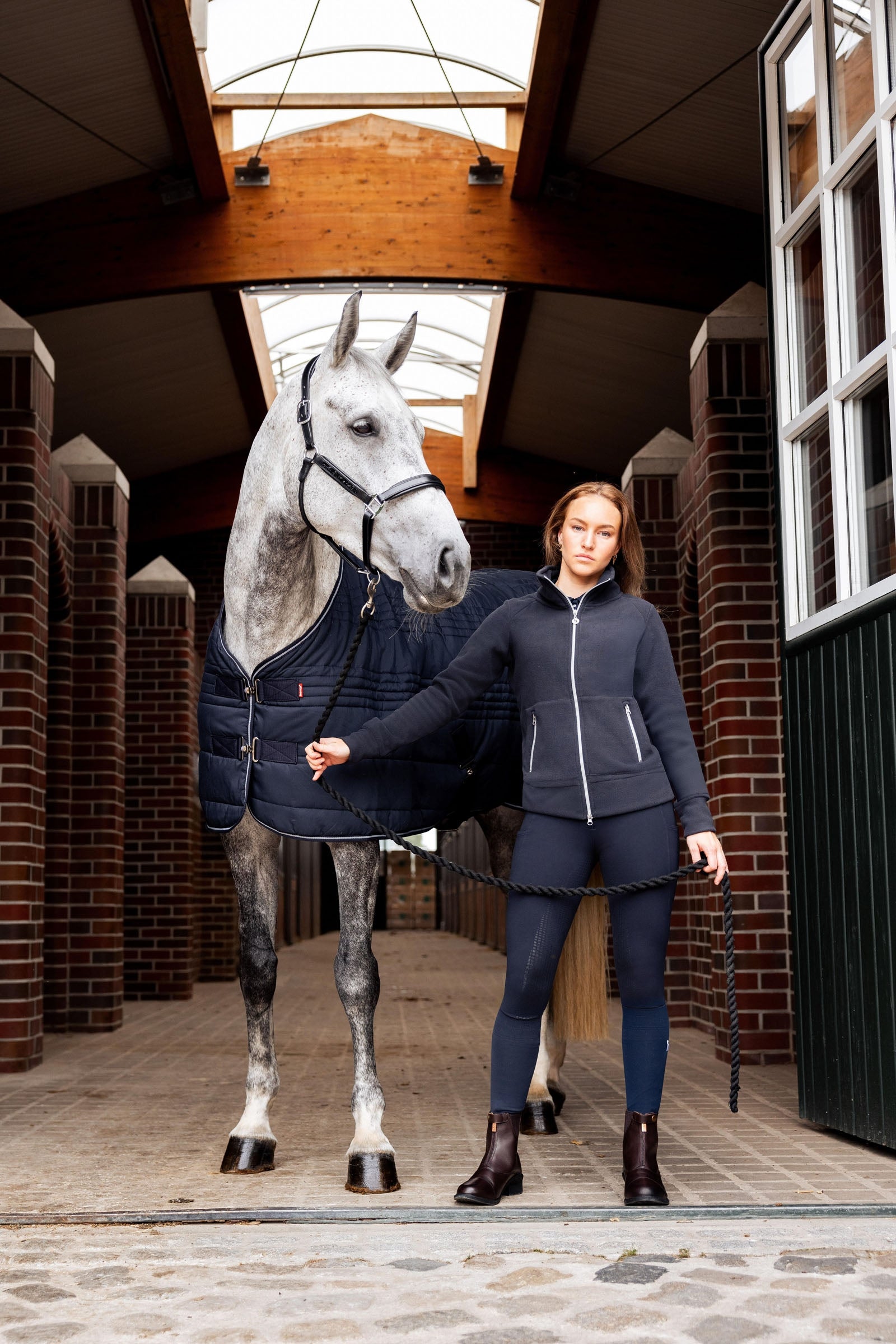 Horze Kingsley Stable Rug, 150g Horse Rugs