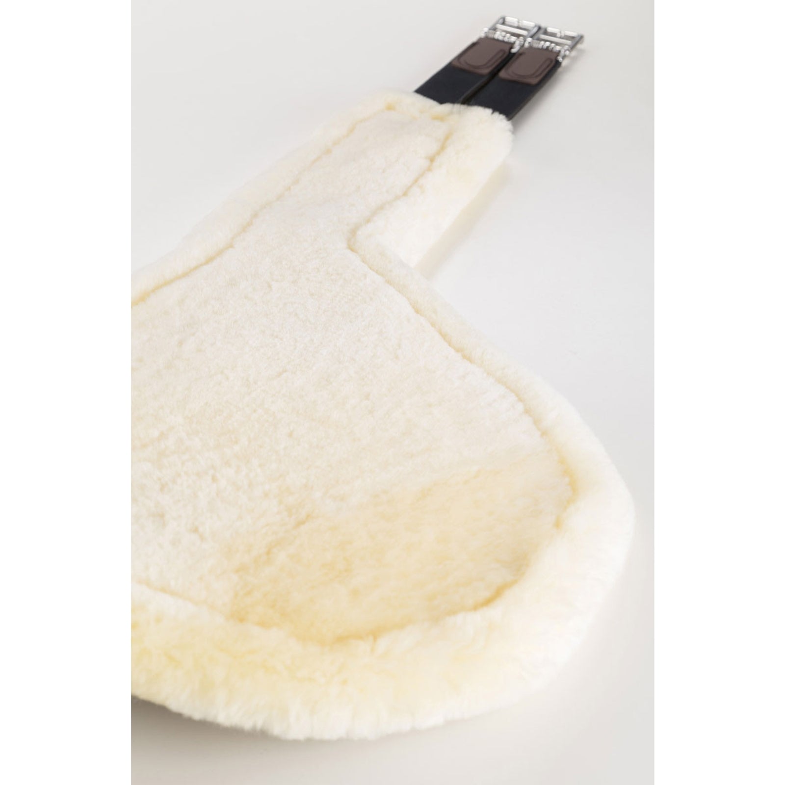 Zandona Carbon Air Sensitive+ Stud Girth Saddles, Girths & Stirrups