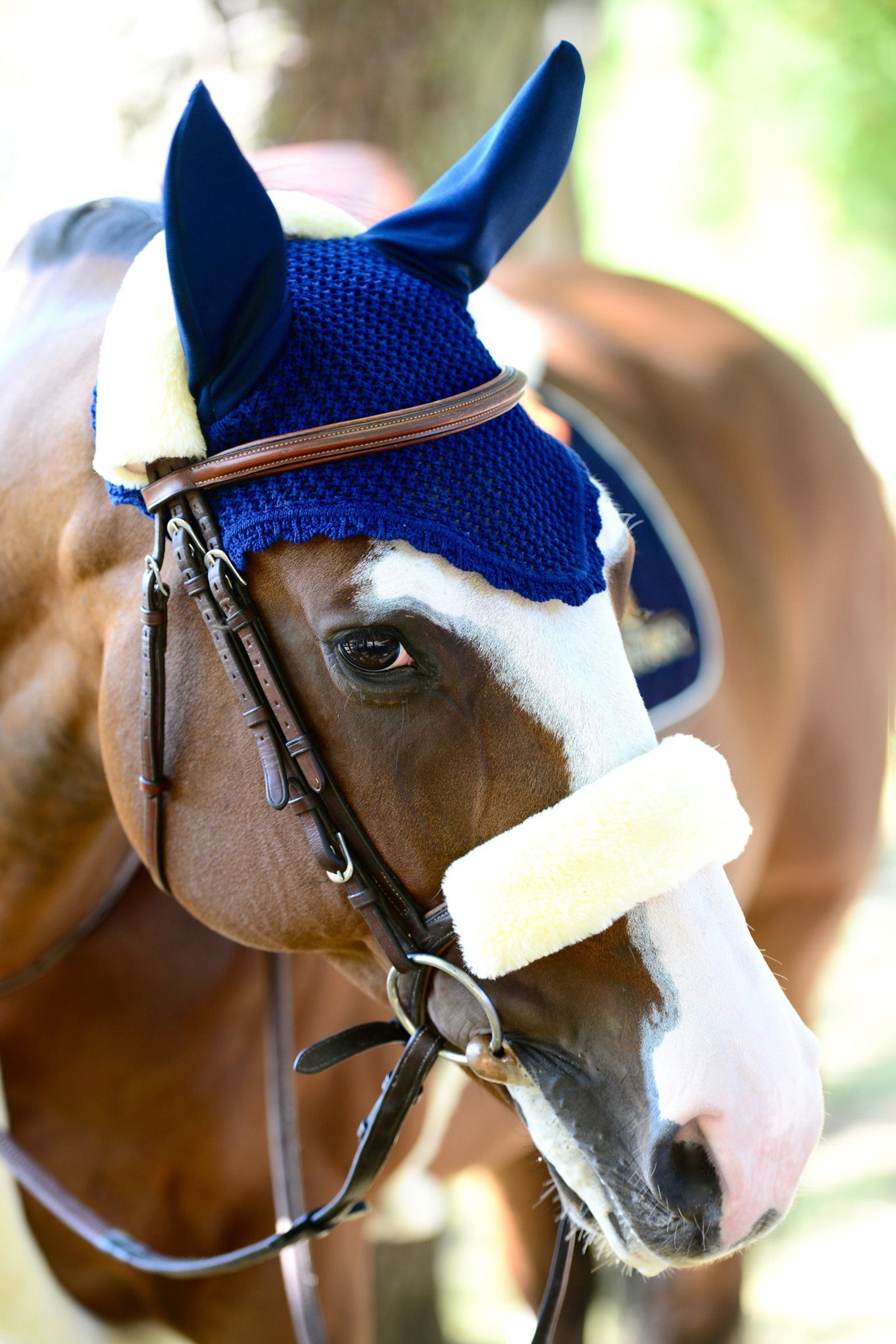 Kentucky Horsewear næsebeskytter i fåreskind Trenser & tøjler
