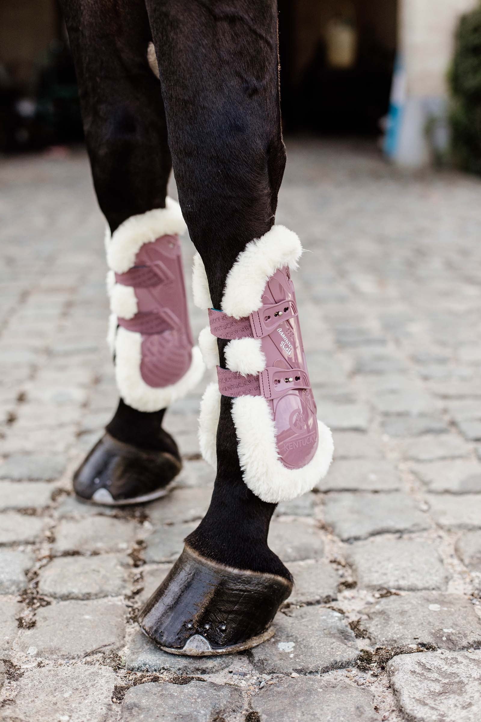 Kentucky Horsewear Vegan Sheepskin Bamboo Elastic Gamacher Leg Protection & Hoof Protection for Horses