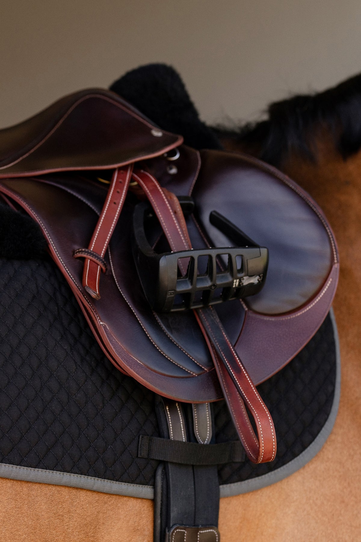 EquiFit UltraWool™ Thin ImpacTeq® Half Pad with Shims Saddle Pads