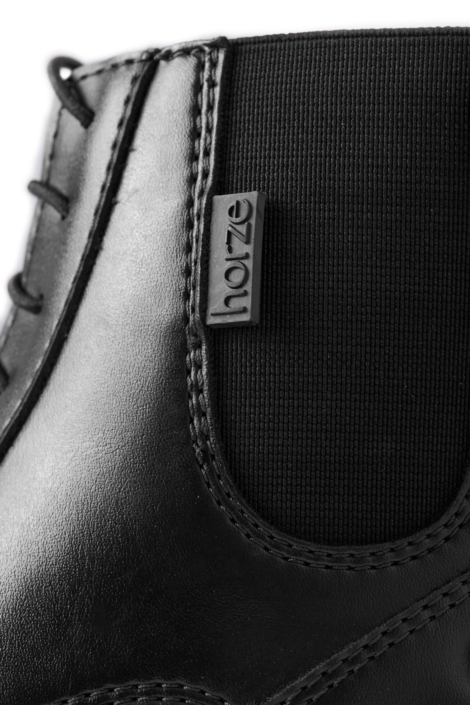 Pack shot 7