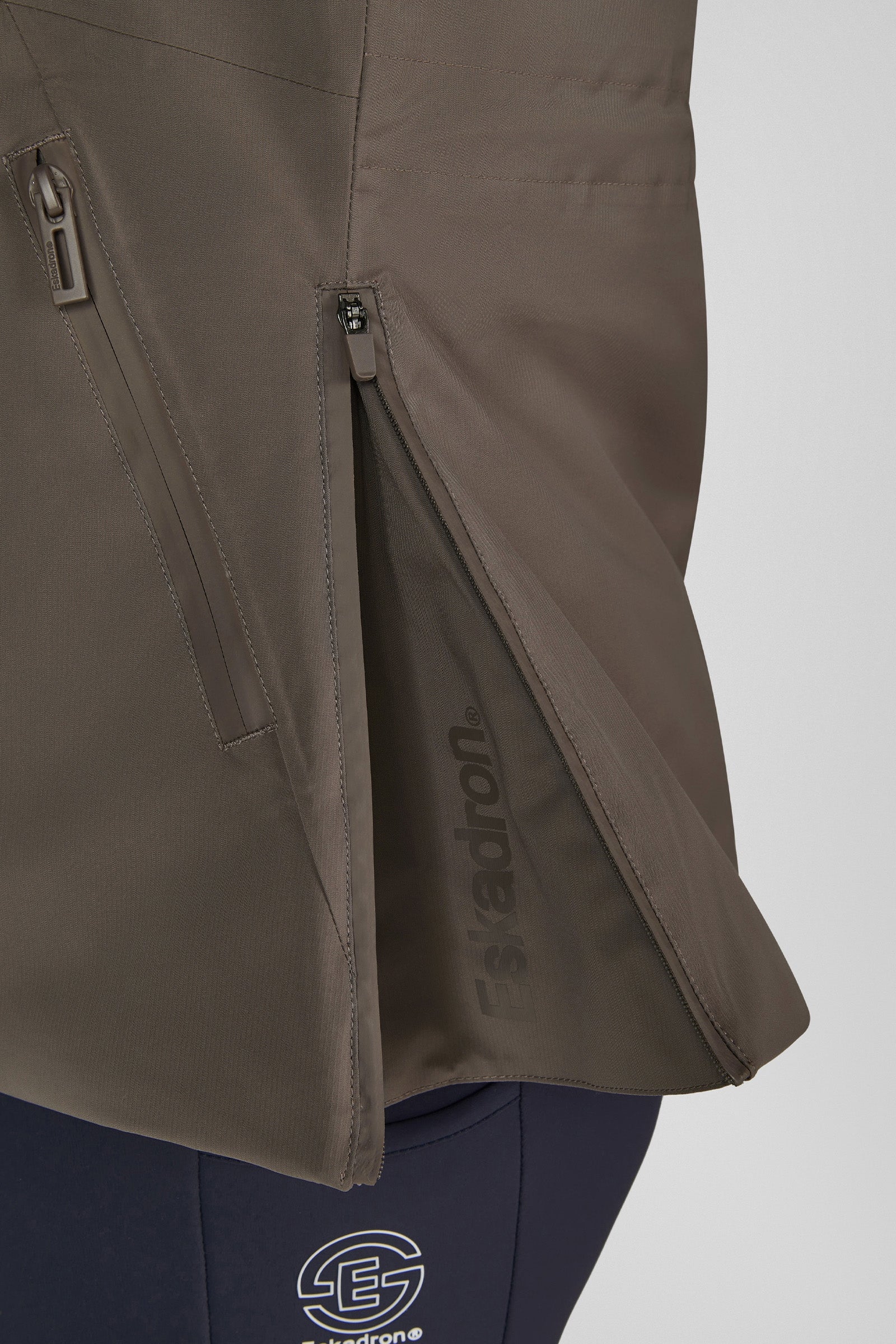 Eskadron Dynamic Fanatics AW26 Women's Waterproof Jacket Women’s Riding Clothing