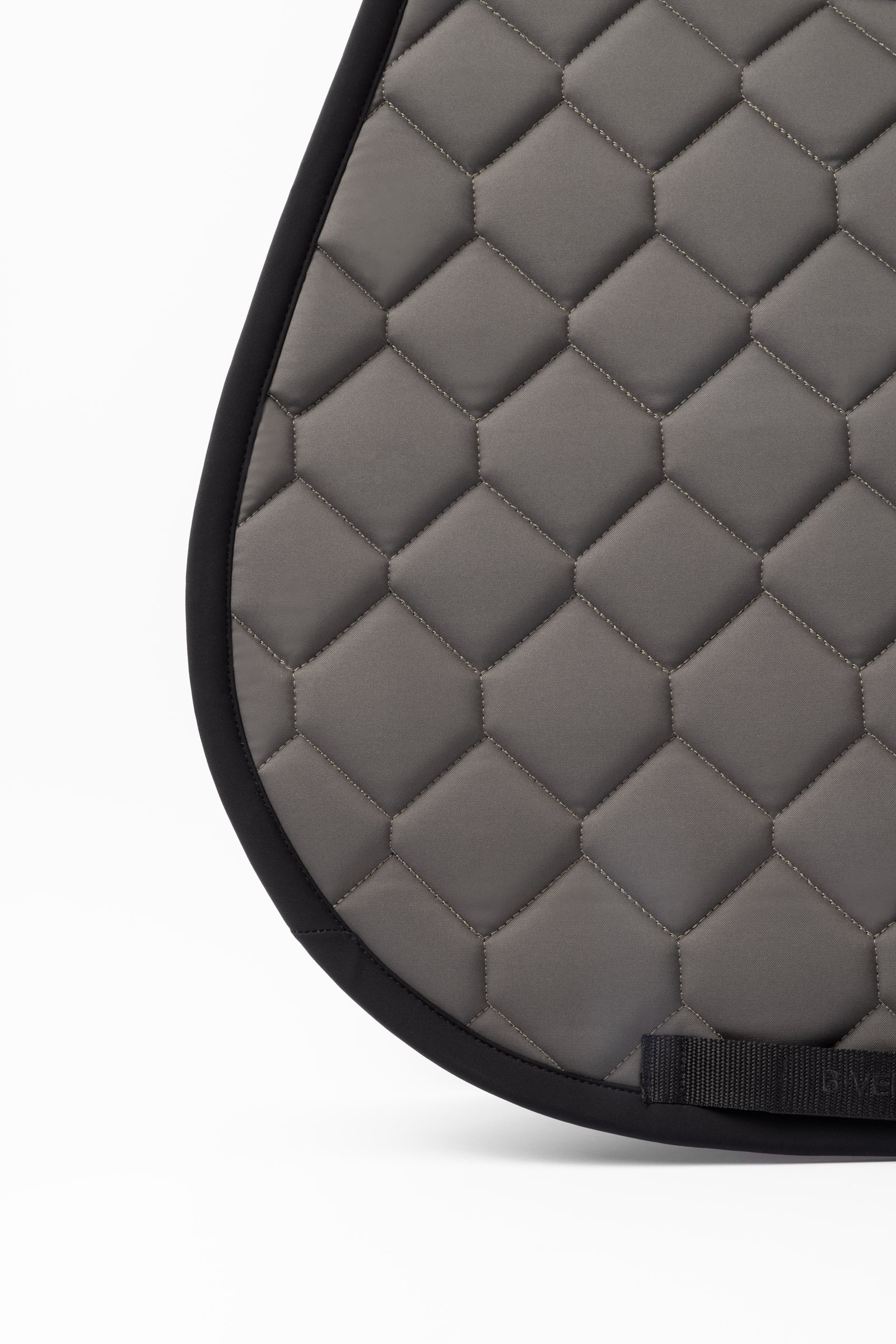 B Vertigo Onyx Jumping Saddle Pad Saddle Pads