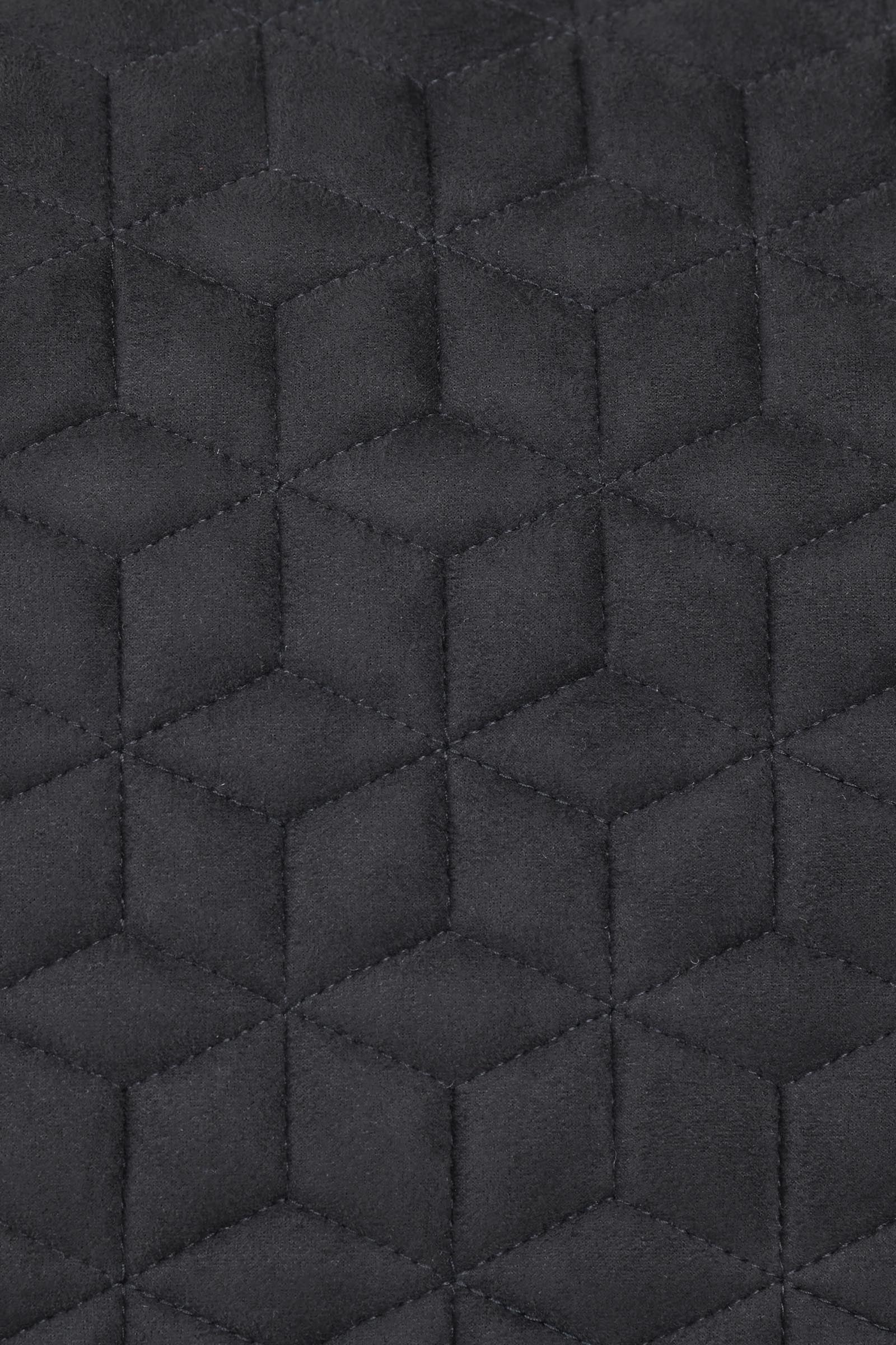 Pack shot 5