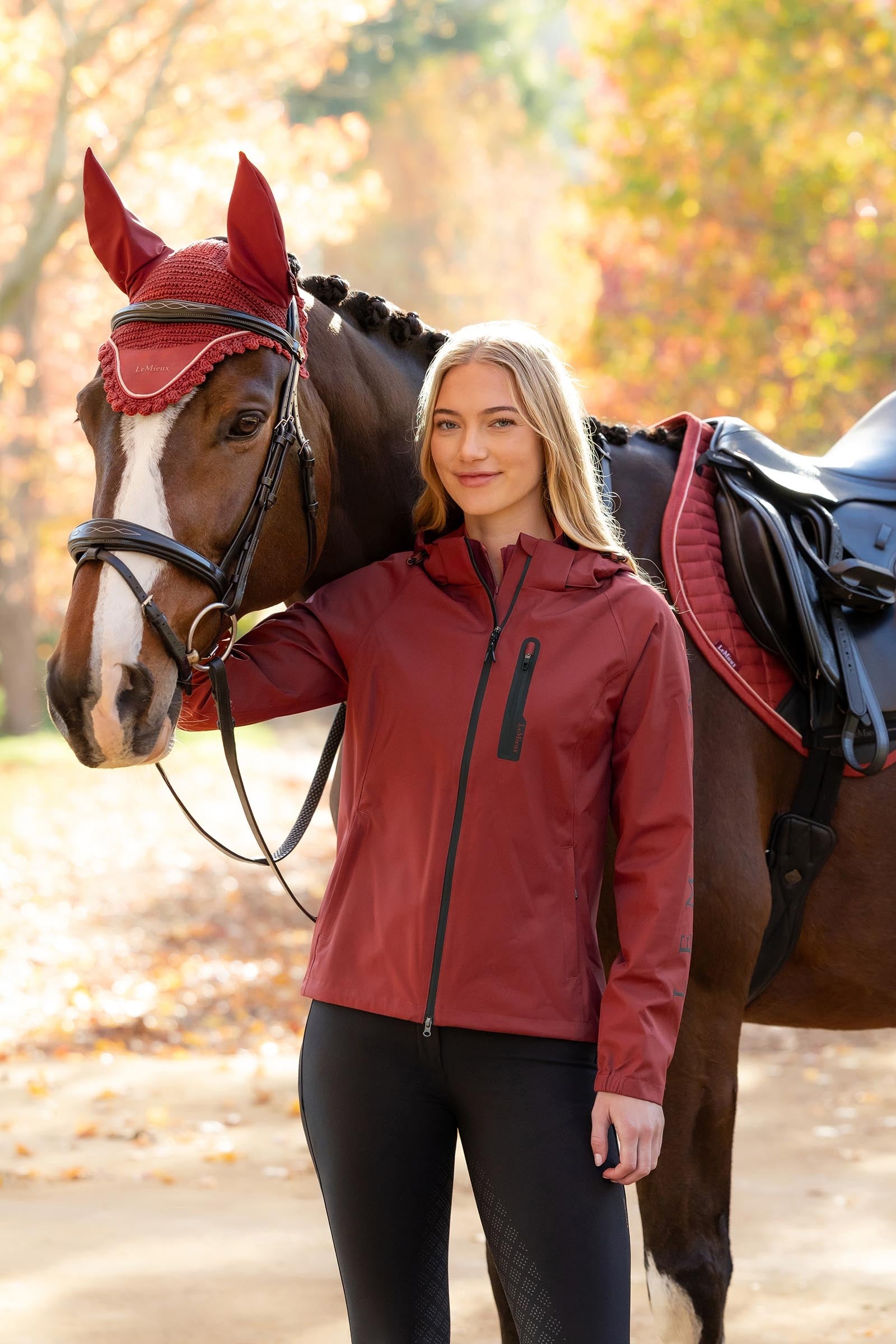 LeMieux Athena Women´s Waterproof Lightweight Jacket Women’s Riding Clothing