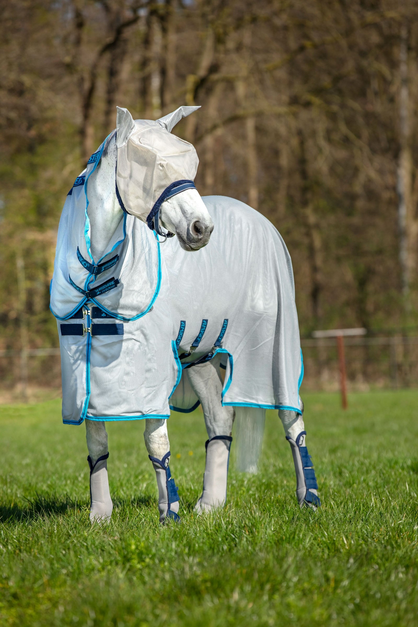 Horseware Amigo Bug Buster fluedækken med aftagelig halsdel Hestedækken