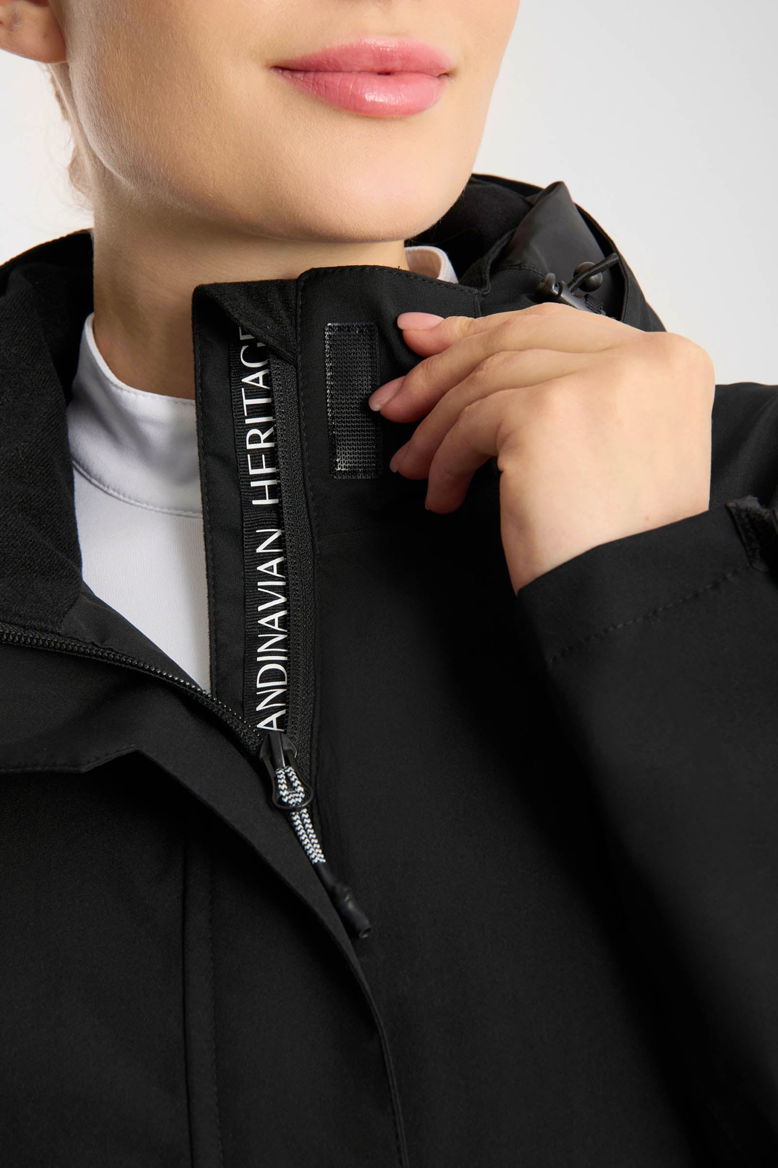 Horze Camila Women´s Waterproof Jacket Women’s Riding Clothing