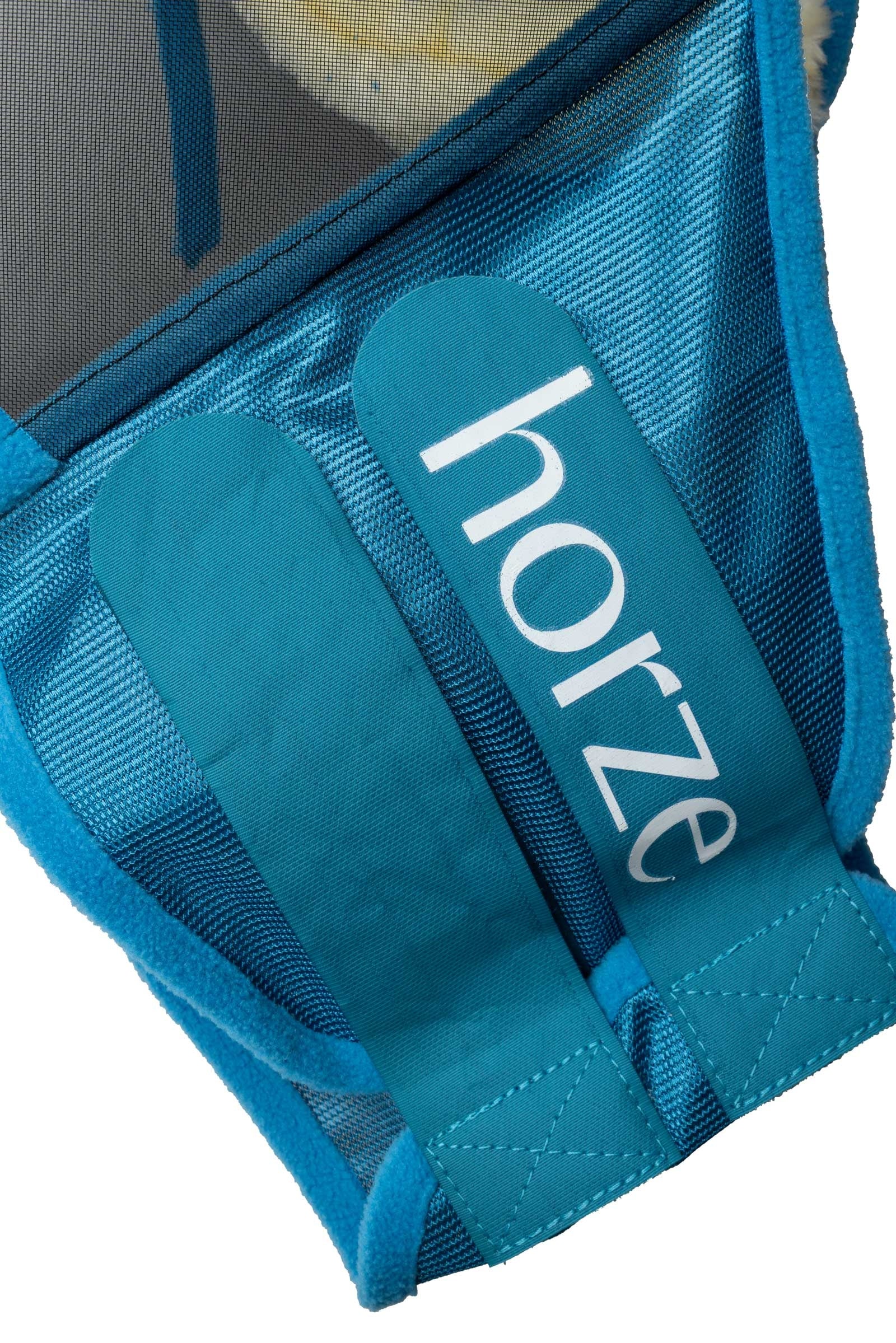 Pack shot 2