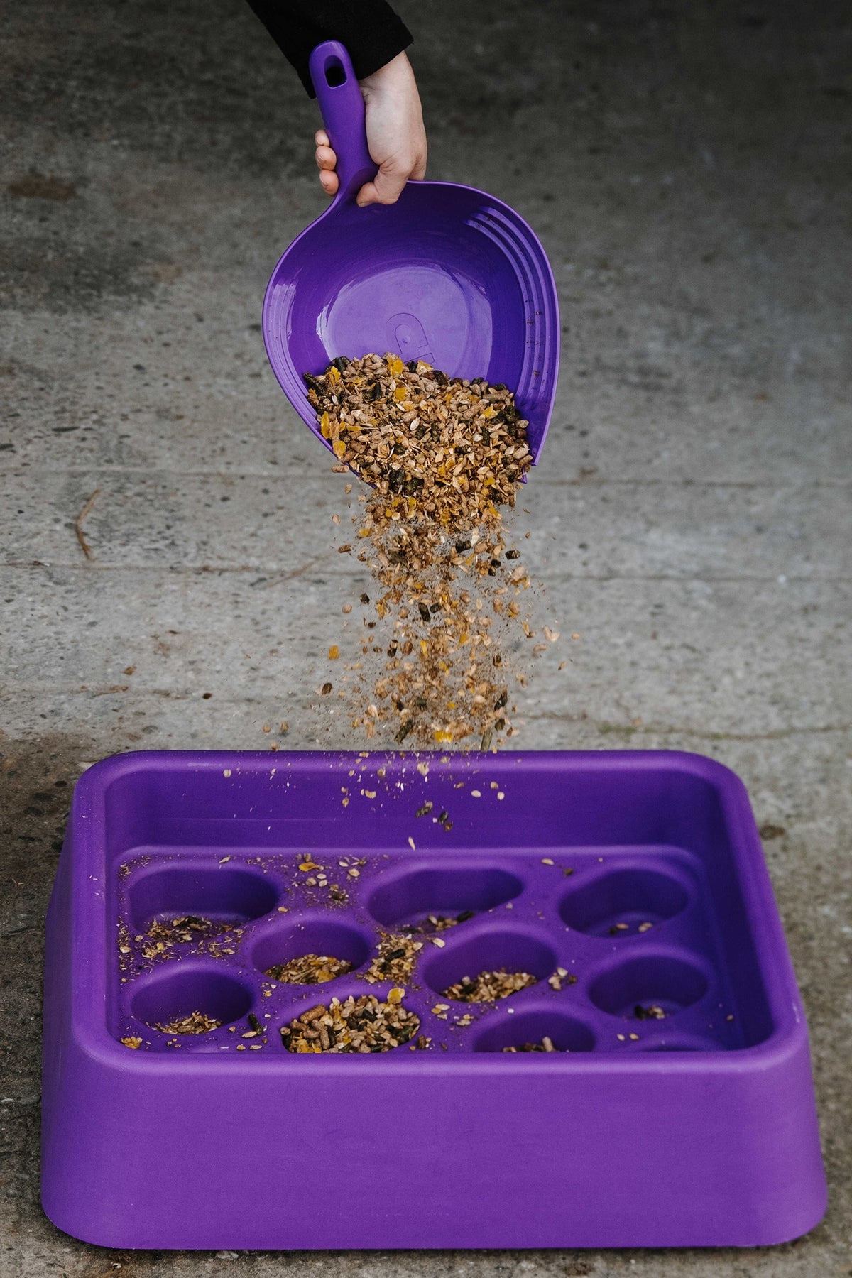 HIPPOTONIC Anti-Gorging Feeder, 14 L Horse Feeders & Waterers