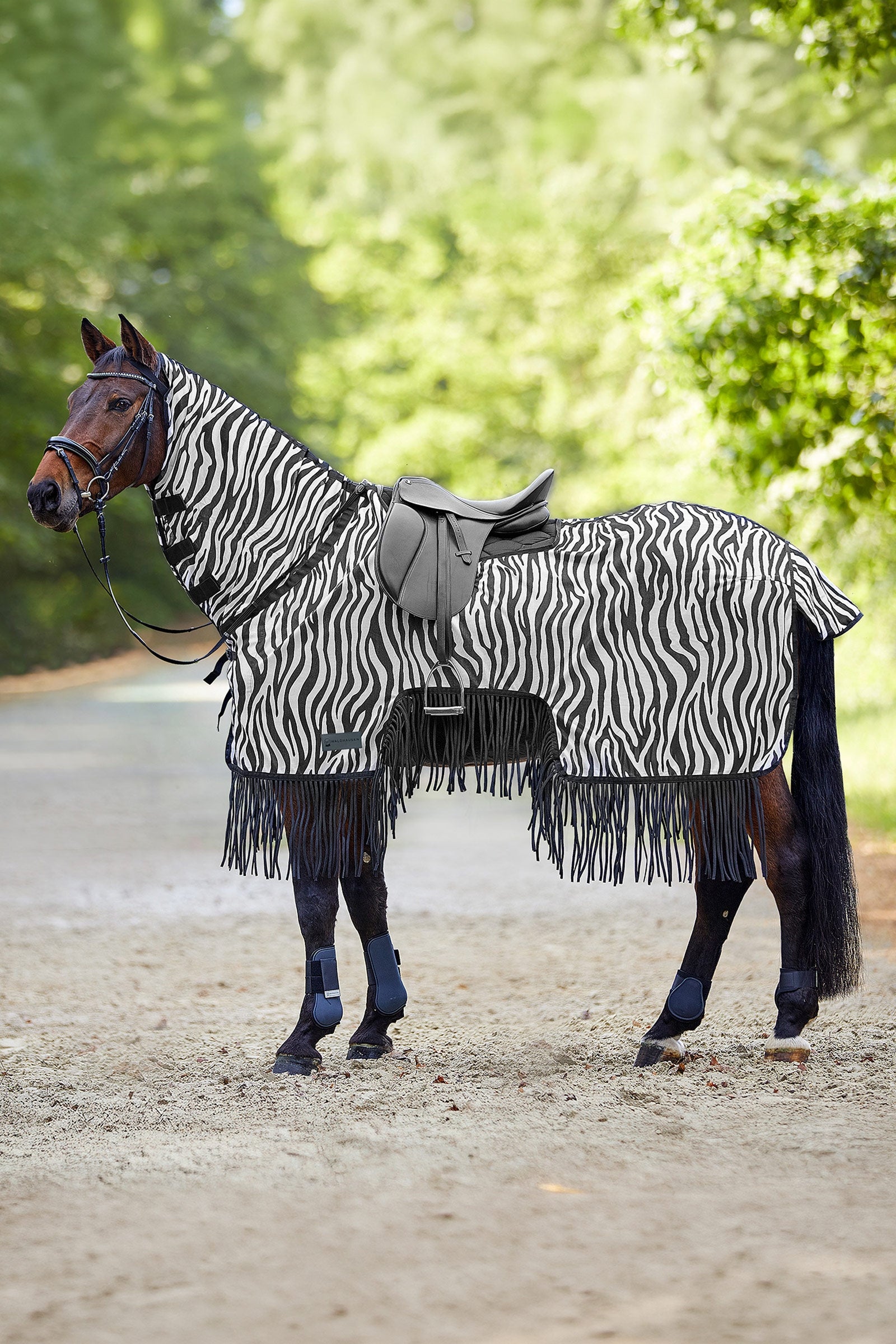 Waldhausen Zebra fluedækken med sadeludskæring og frynser, UV-beskyttelse Hestedækken