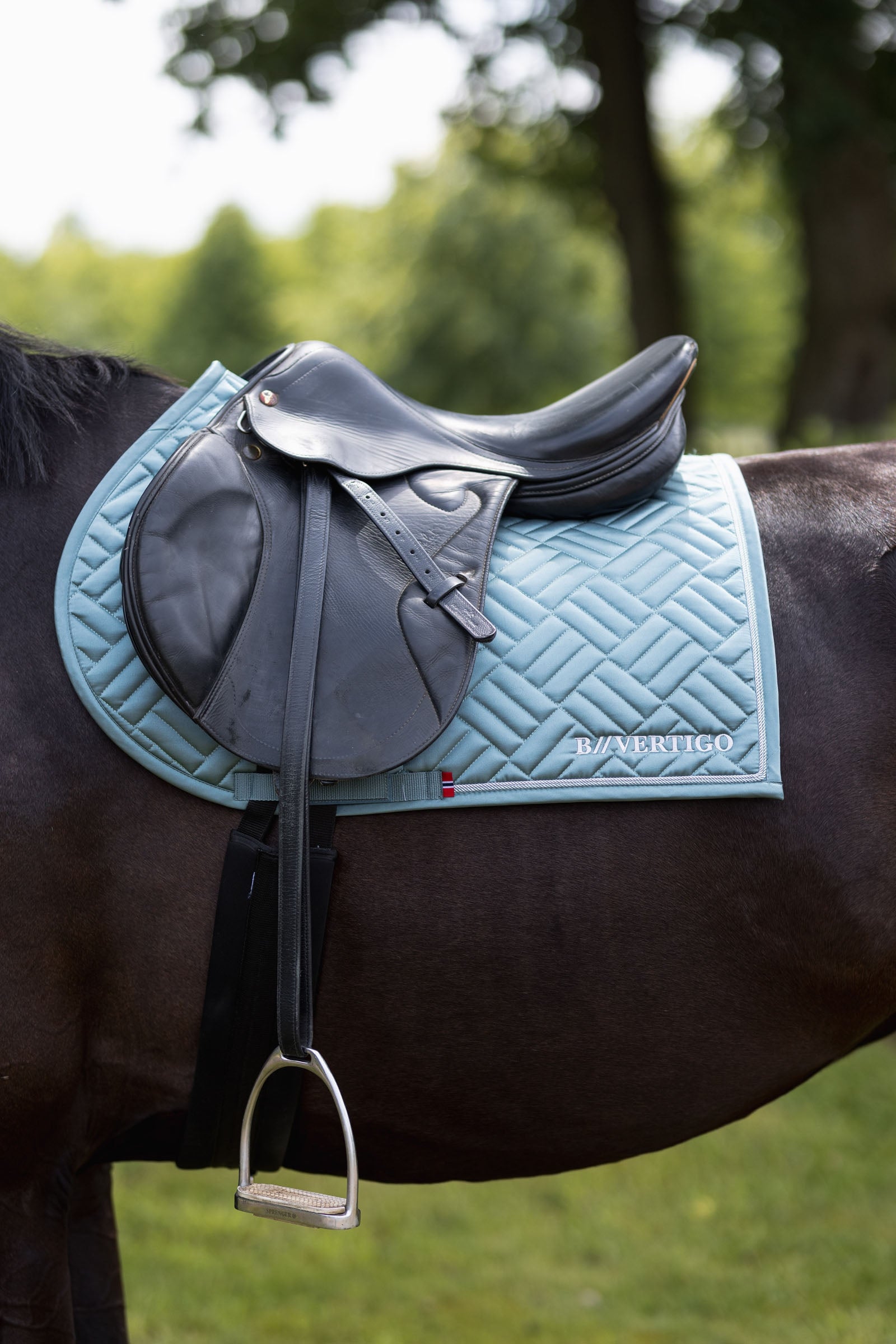 B Vertigo Pure Engineering Jump Pad Saddle Pads