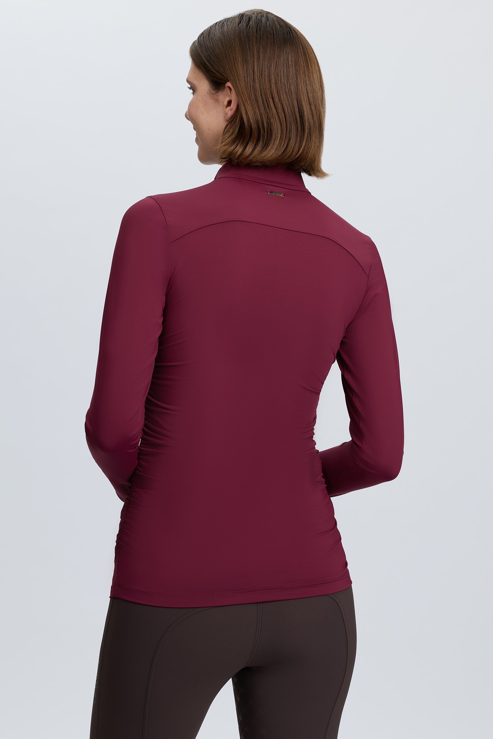 Model shot 2