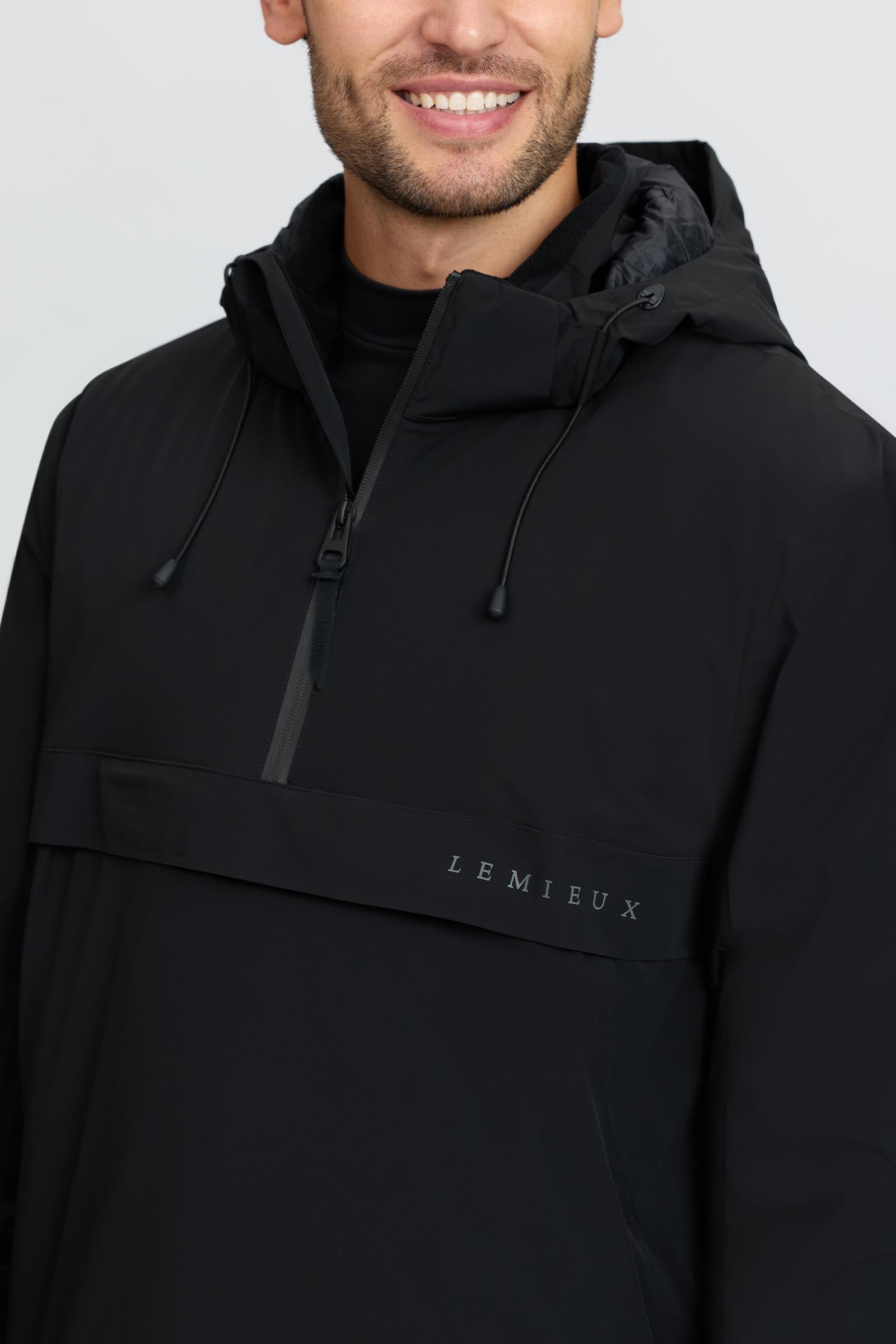 Model shot 4