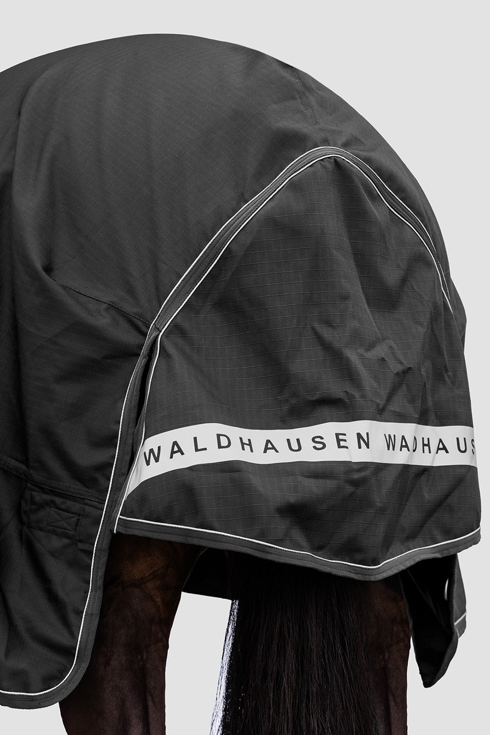 Waldhausen Outdoor Rug Scandic Multi-Layer 150g/50g Horse Rugs