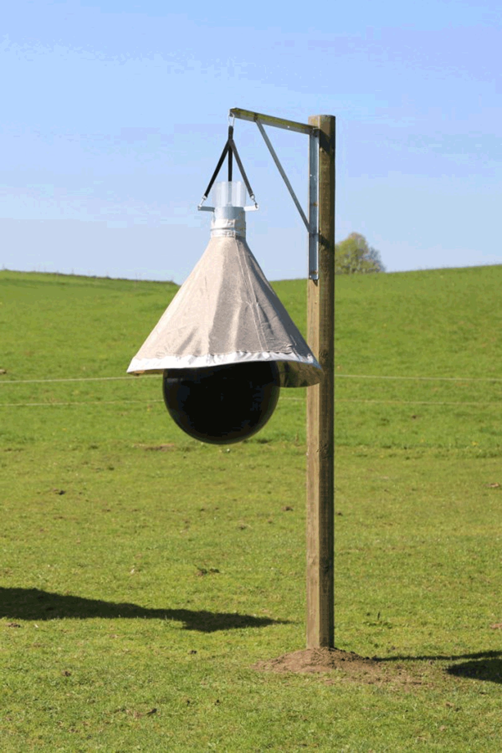 Holland Animal Care Kerbl TaonX Eco Horsefly Trap Stable Equipment