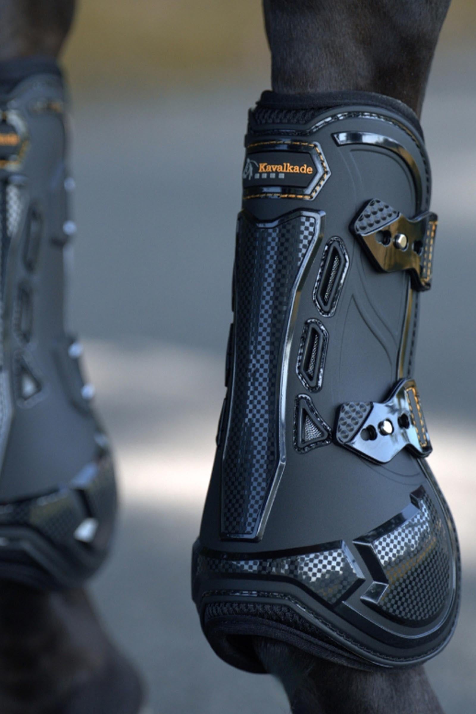 Kavalkade Breathe Brushing Boots With Mesh Leg Protection & Hoof Protection for Horses