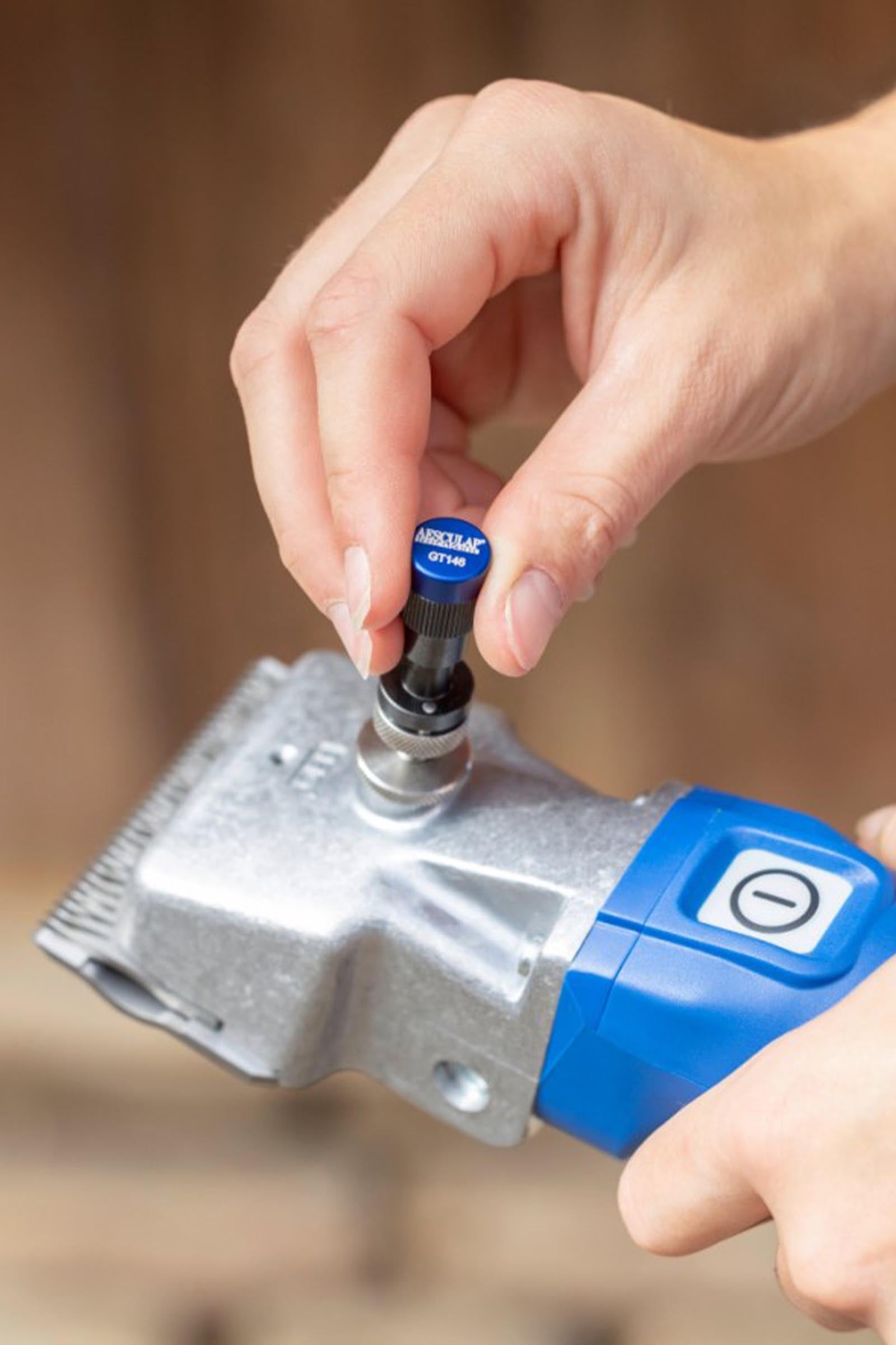 Aesculap Precision Adjustment Tool for Cattle / Horse Clippers Torqui Horse Clipping & Trimming Tools
