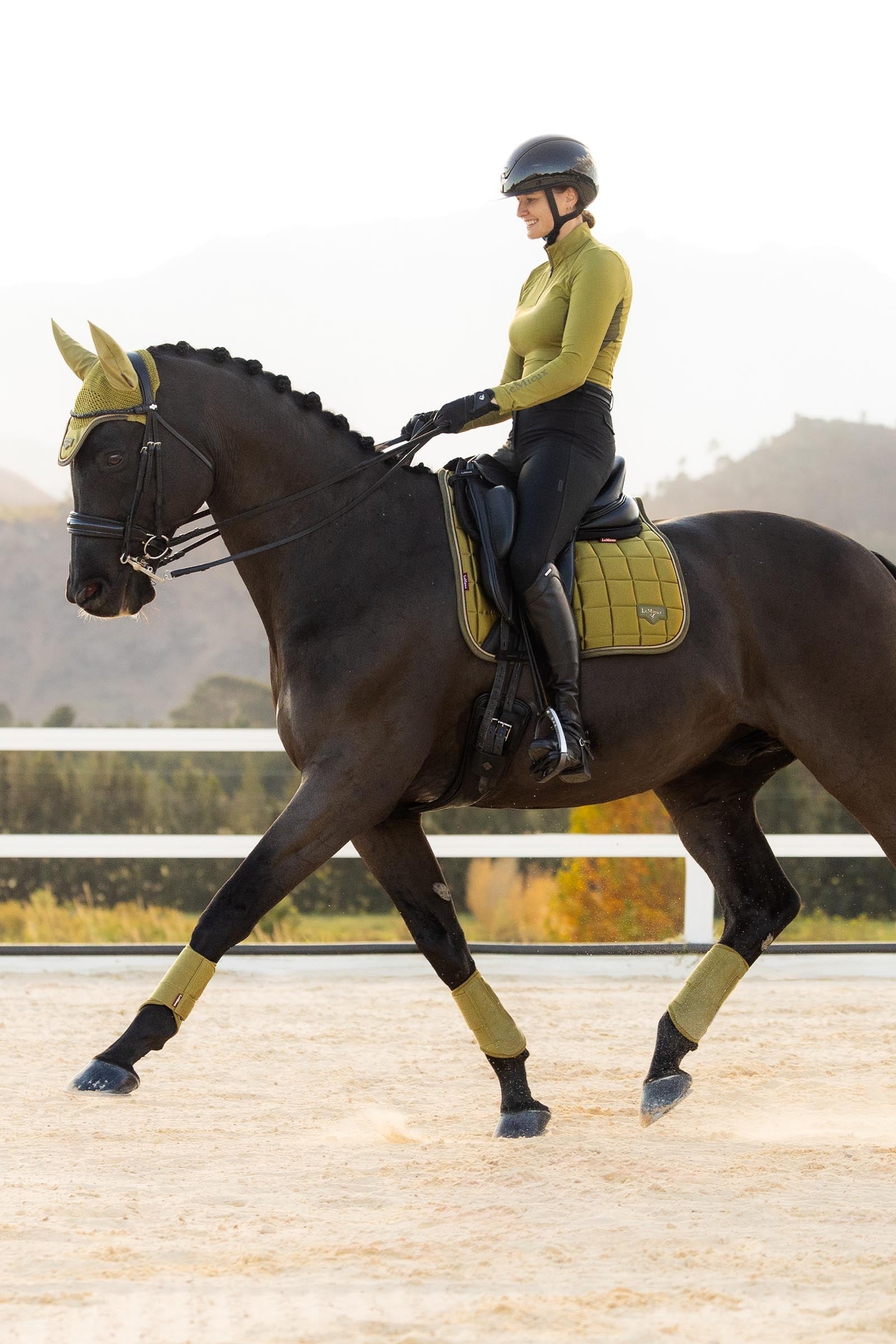 LeMieux Loire Classic Square Dressage Saddle Pad Saddle Pads