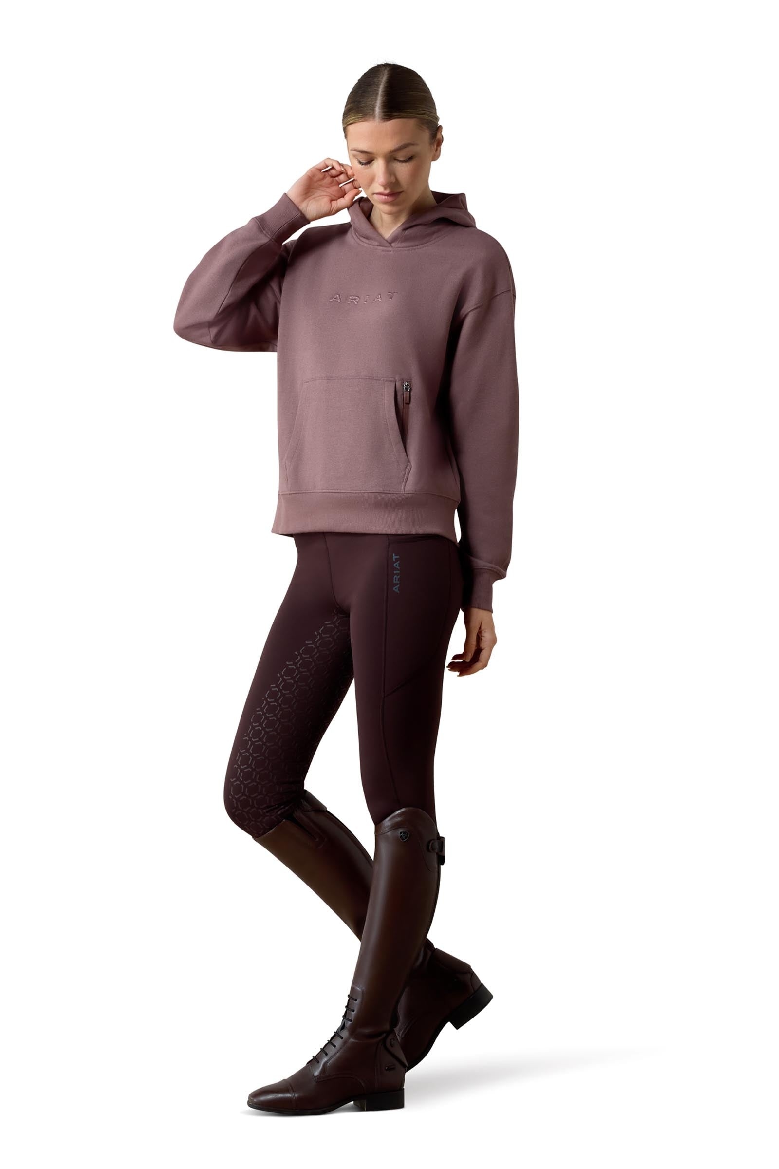 Model shot 5