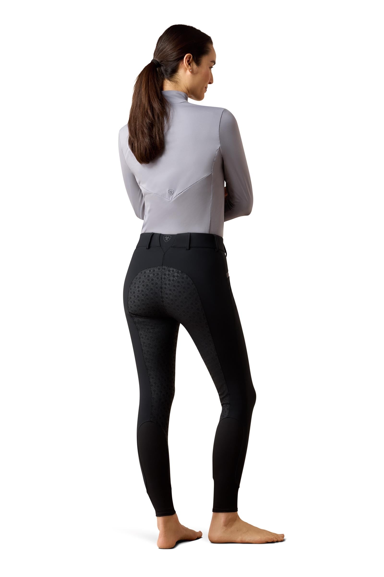 Model shot 5