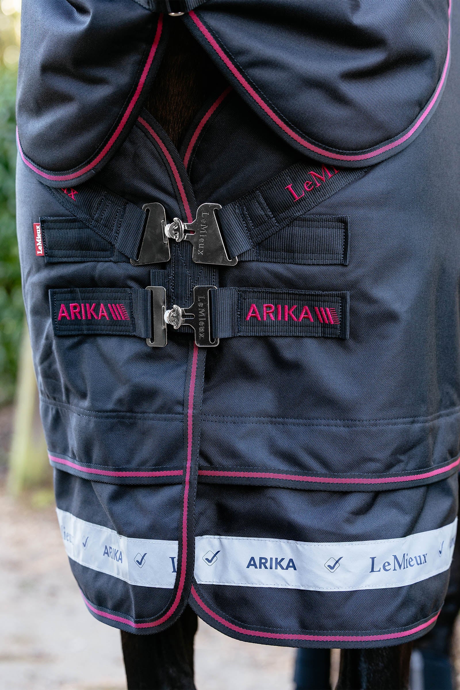 LeMieux Arika Storm-Tek Turnout Rug With Detachable Neck, 100 g  Horse Rugs