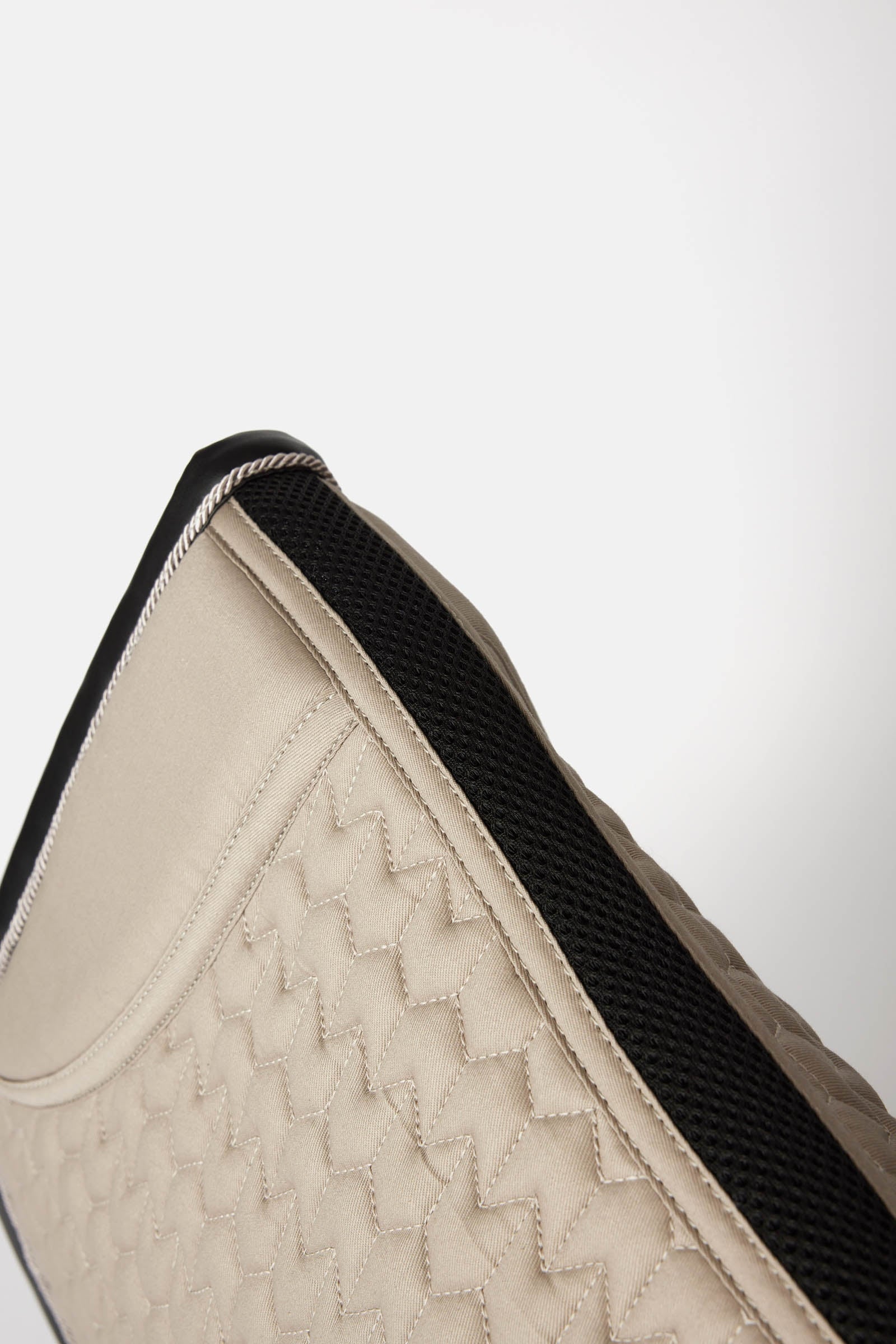 B Vertigo Fusion All Purpose Saddle Pad Saddle Pads