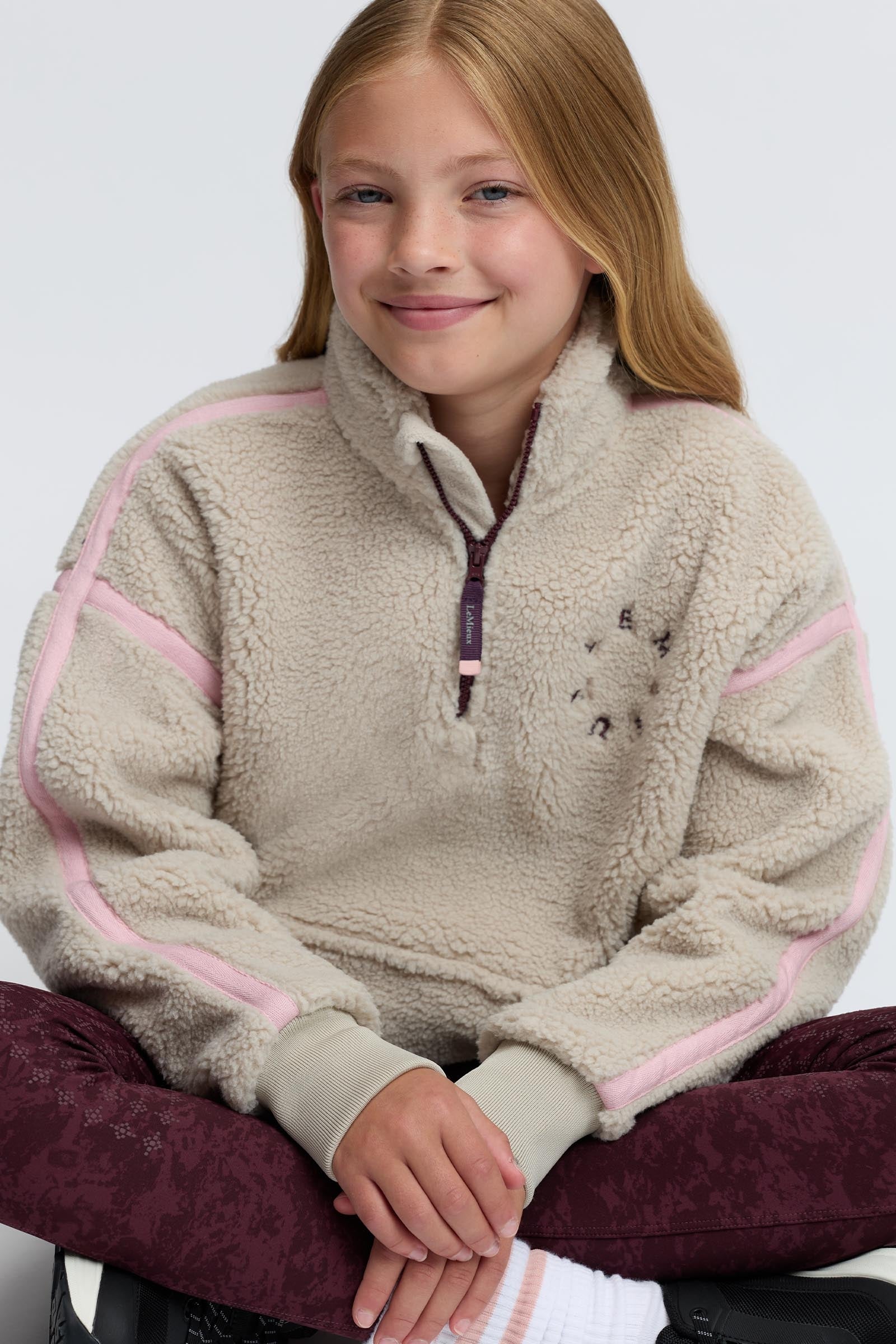 Model shot 4